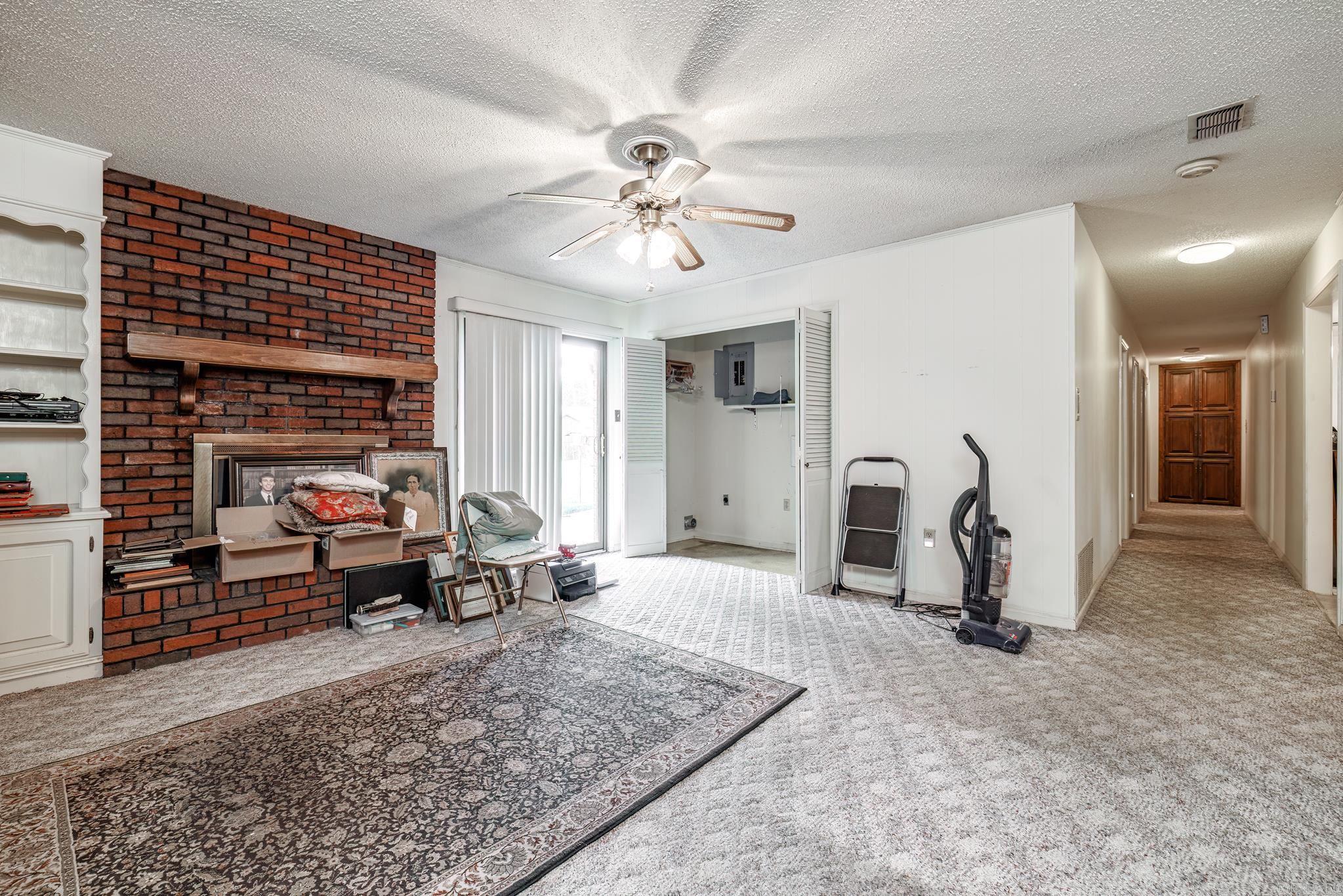 2601  Mockingbird  Arkadelphia, AR