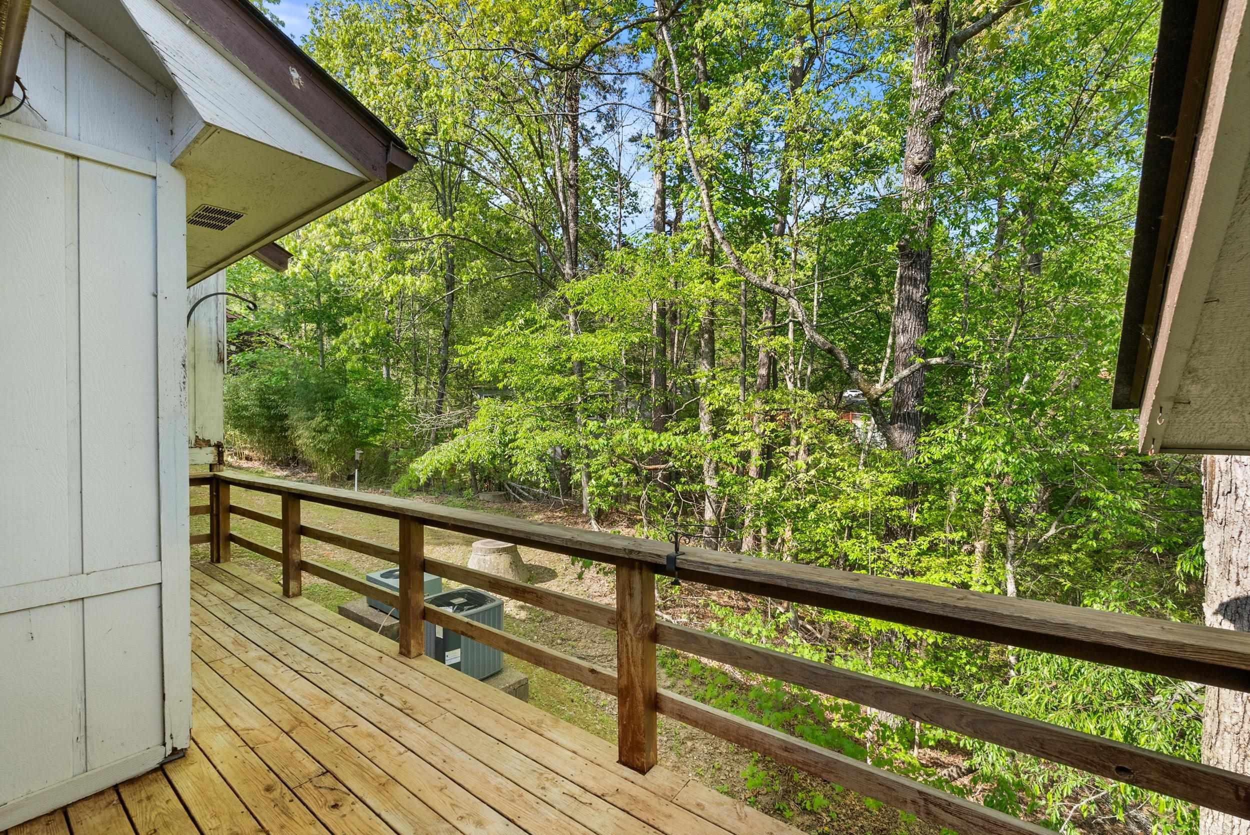 14  Tomisa Lane  Hot Springs Village, AR