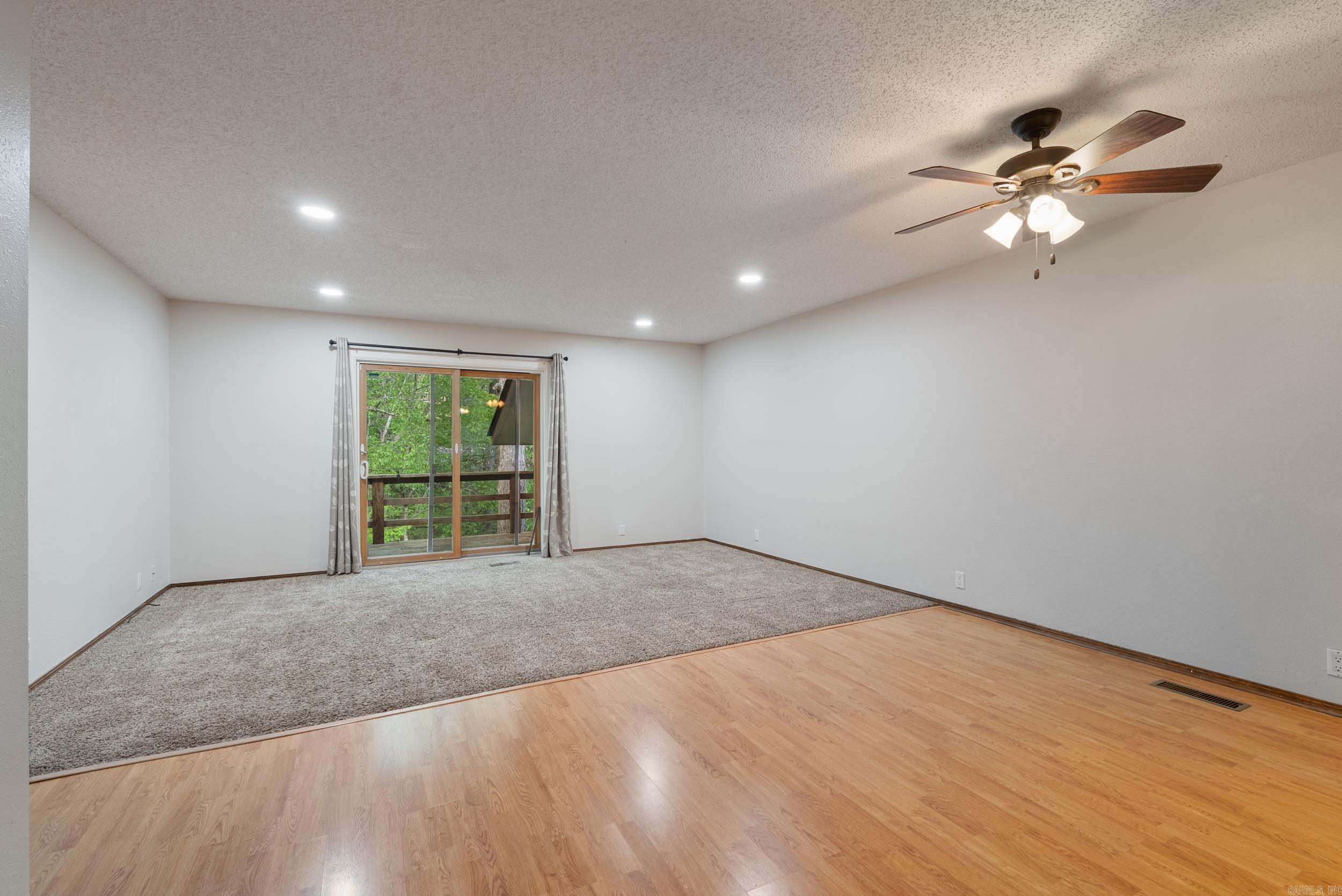 14  Tomisa Lane  Hot Springs Village, AR