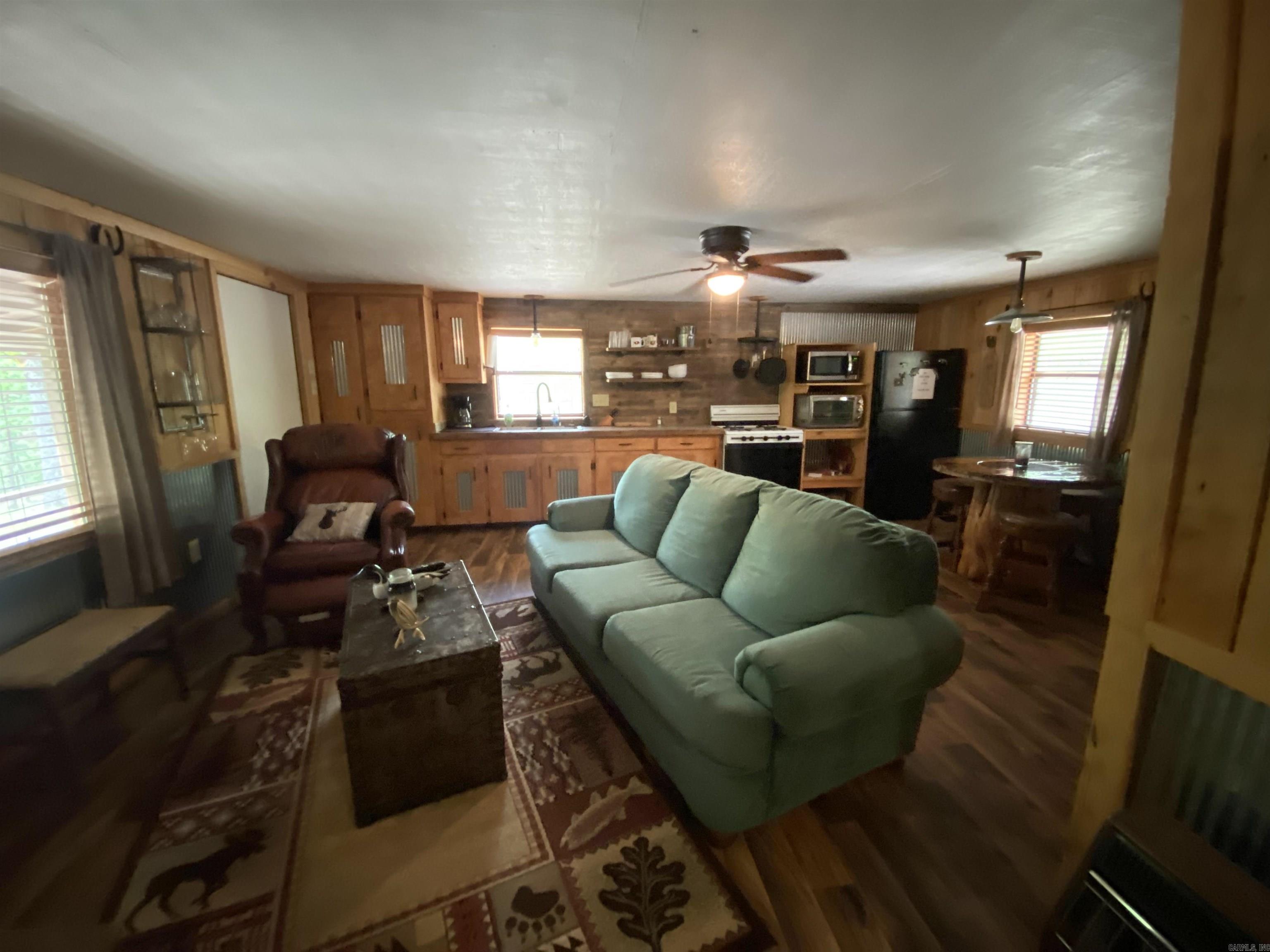 59 Easy Street Mount Ida, AR 71957