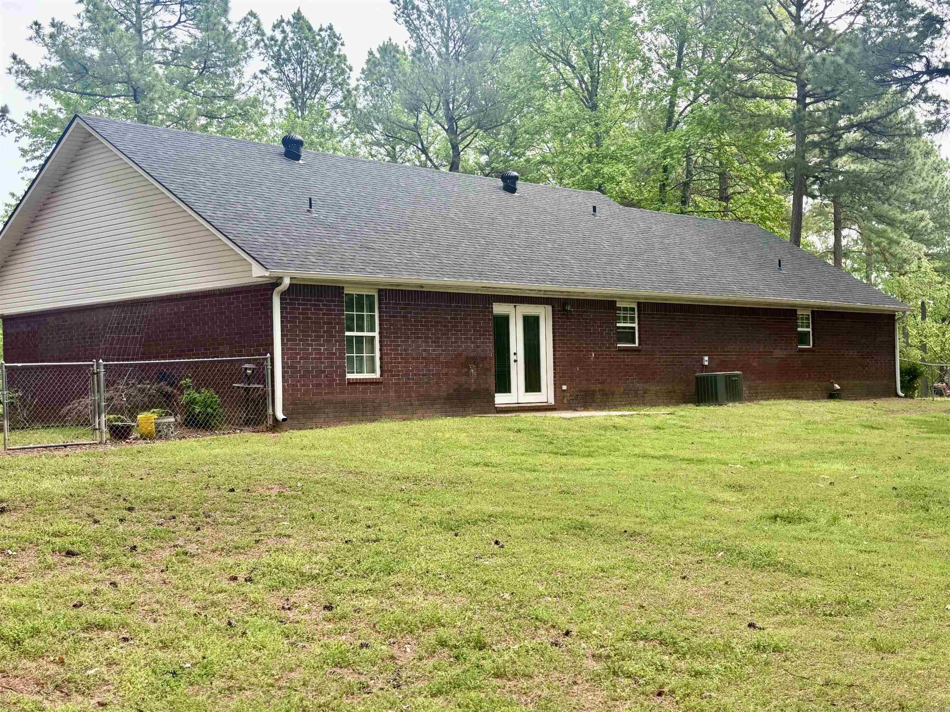 159  Emelia  Clarksville, AR