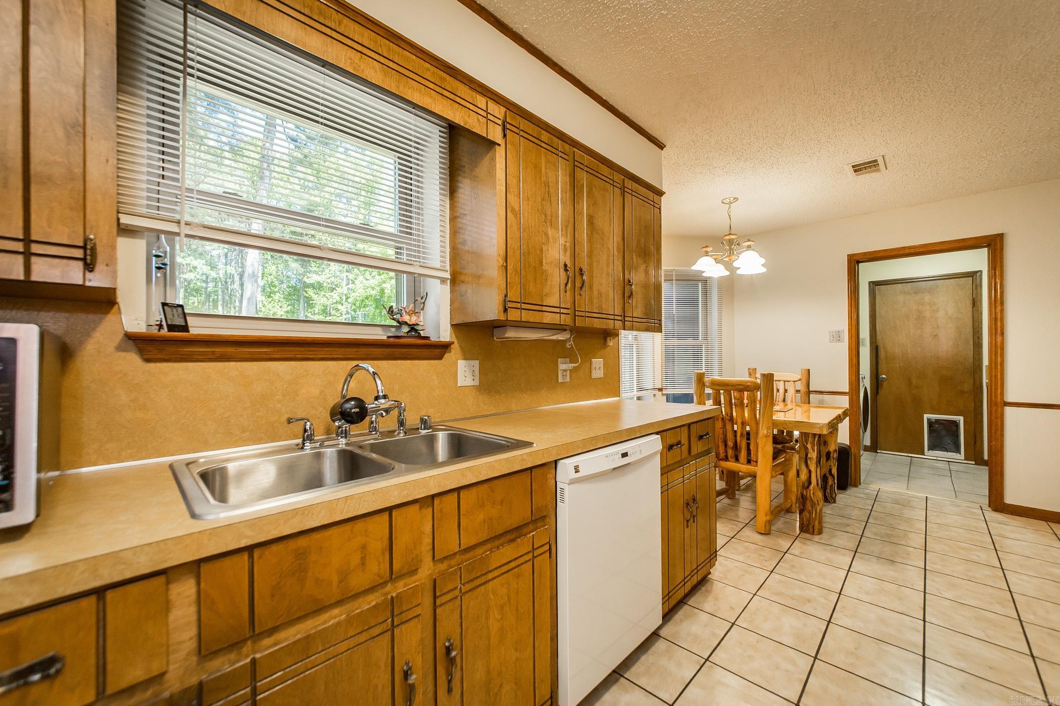 75  Evergreen  Cabot, AR