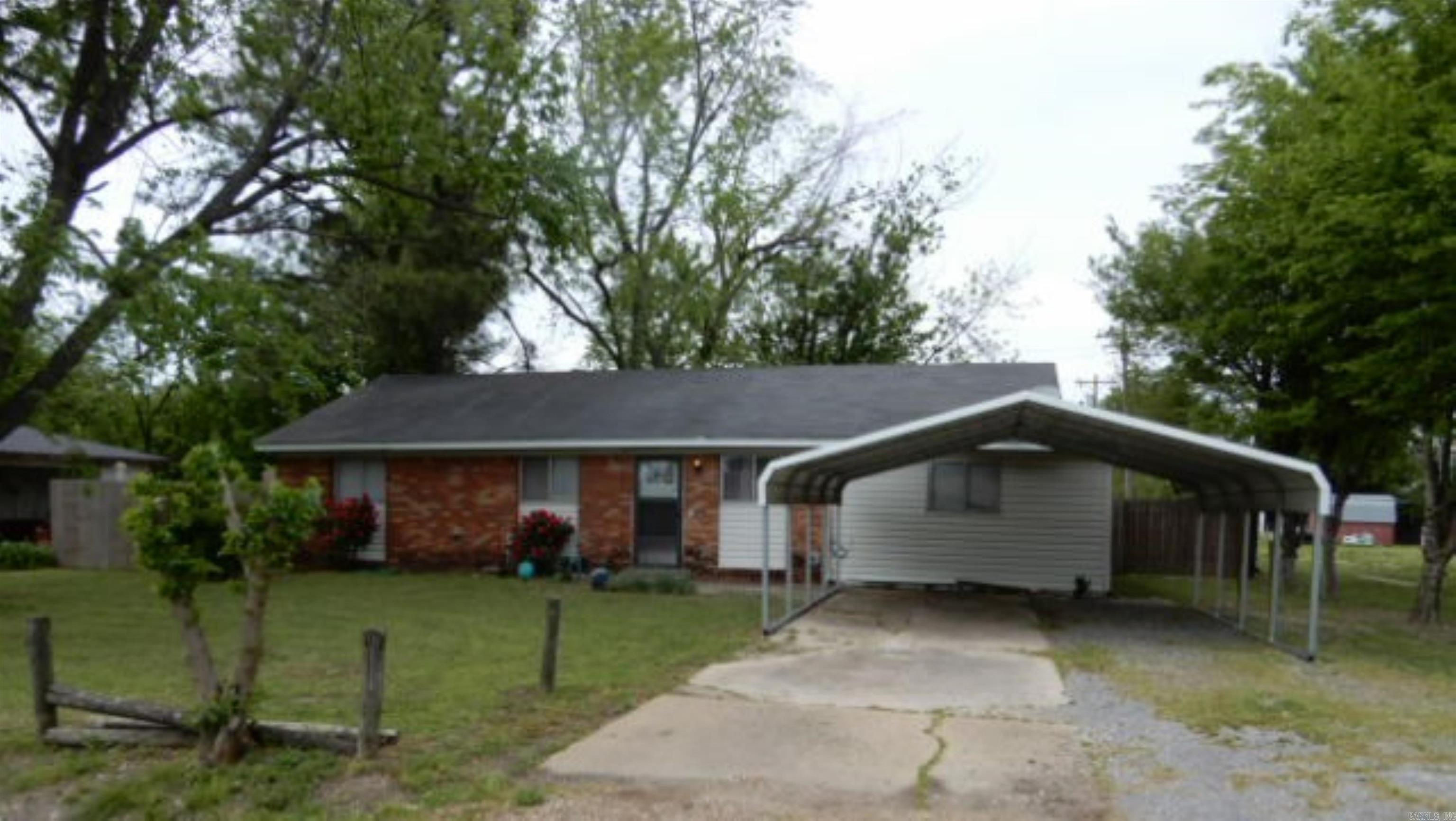 102 S Gosnell St  Blytheville, AR