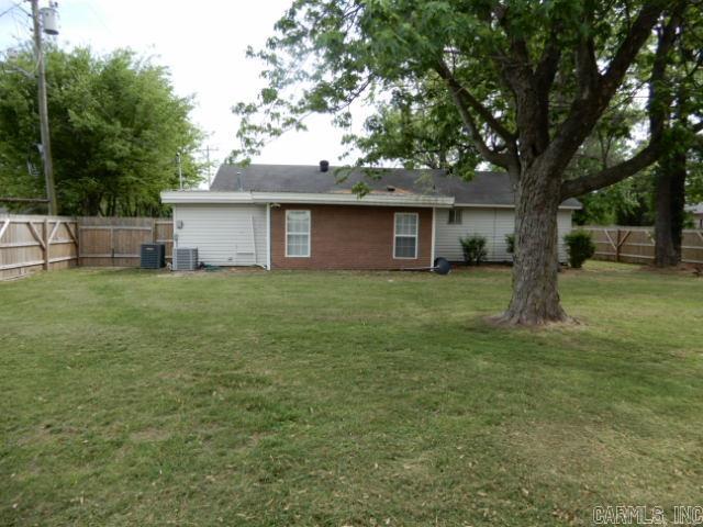 102 S Gosnell St  Blytheville, AR
