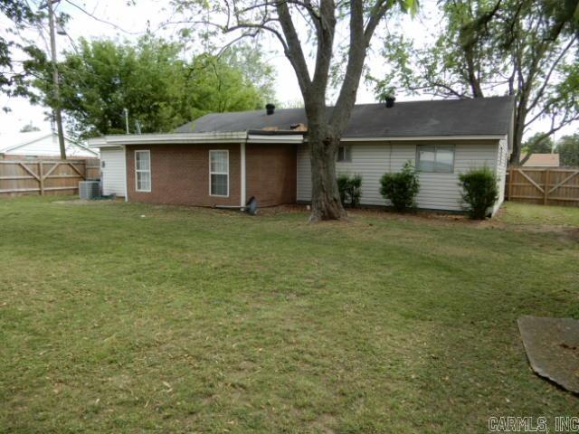 102 S Gosnell St  Blytheville, AR