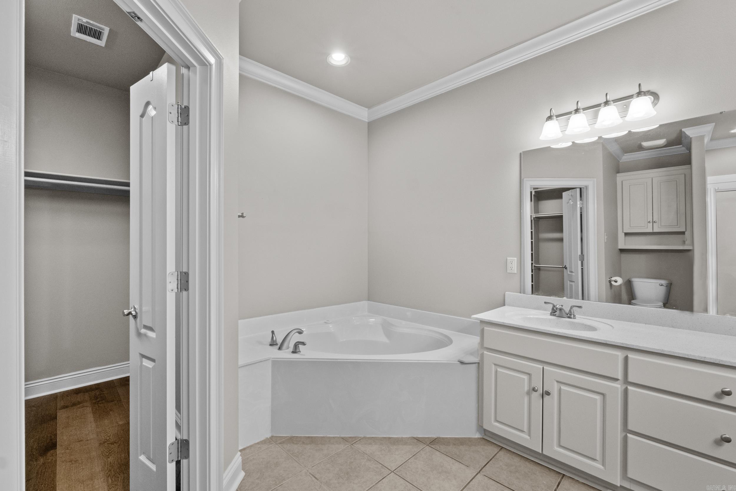 16  Wellington  Cabot, AR
