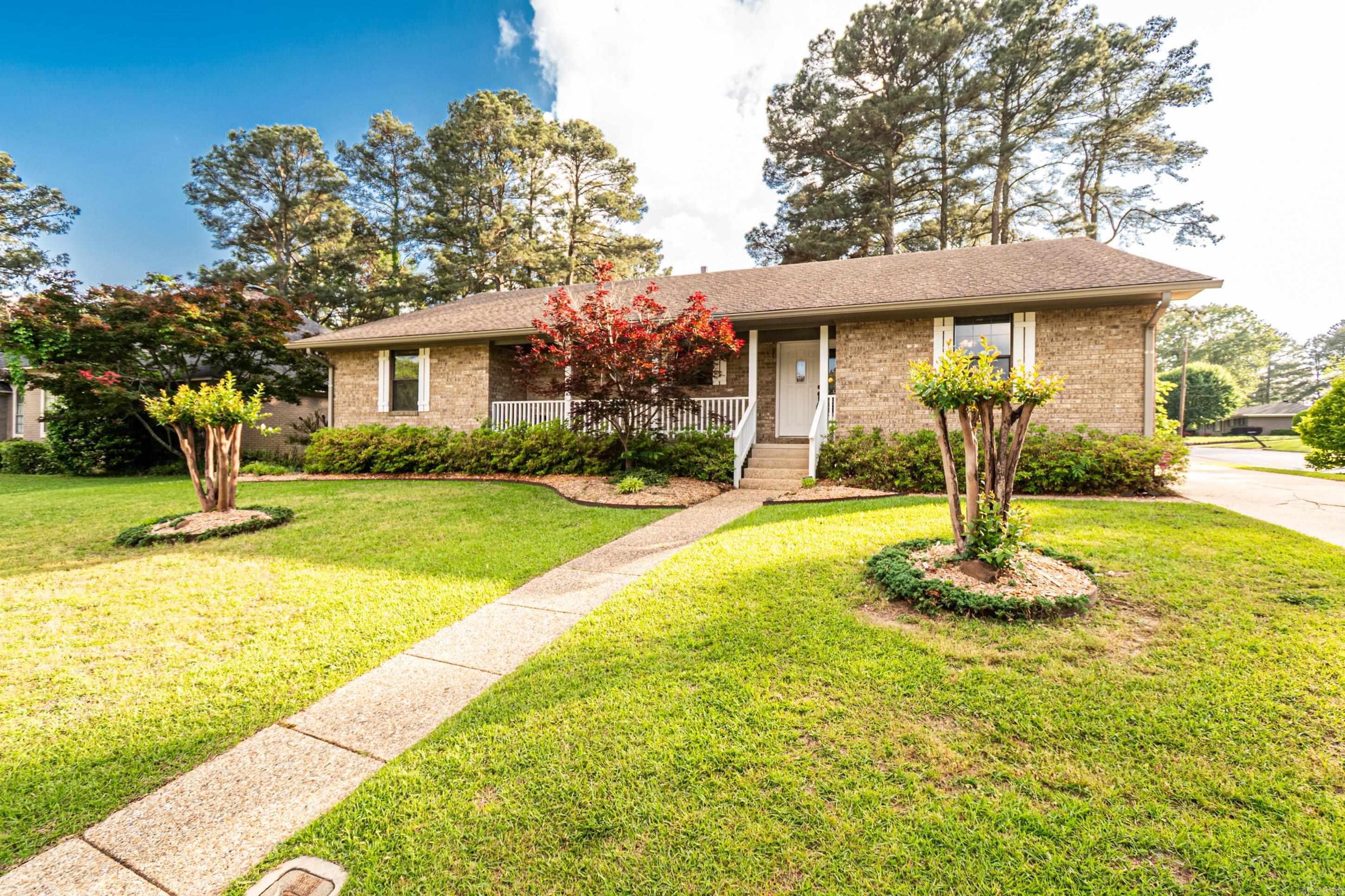 1  Azalea  Magnolia, AR