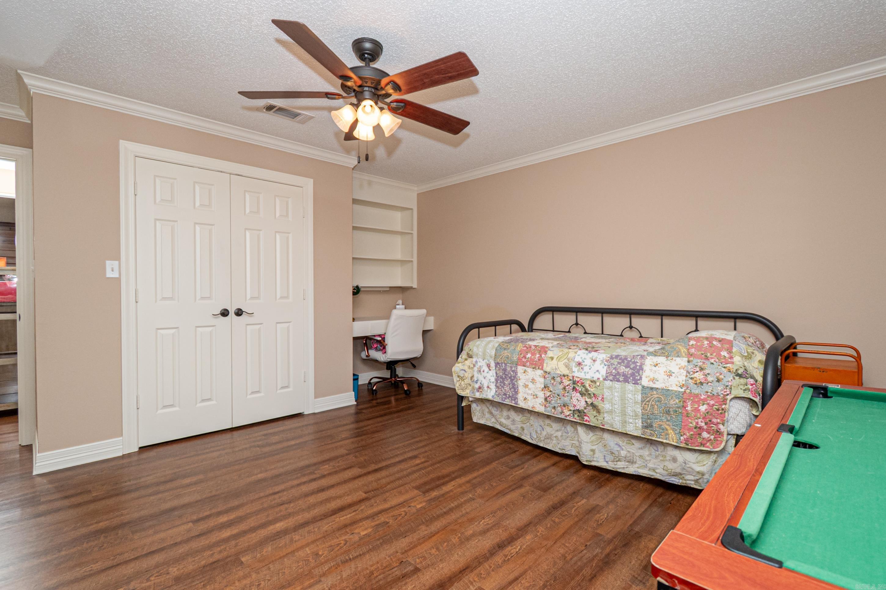 1  Azalea  Magnolia, AR