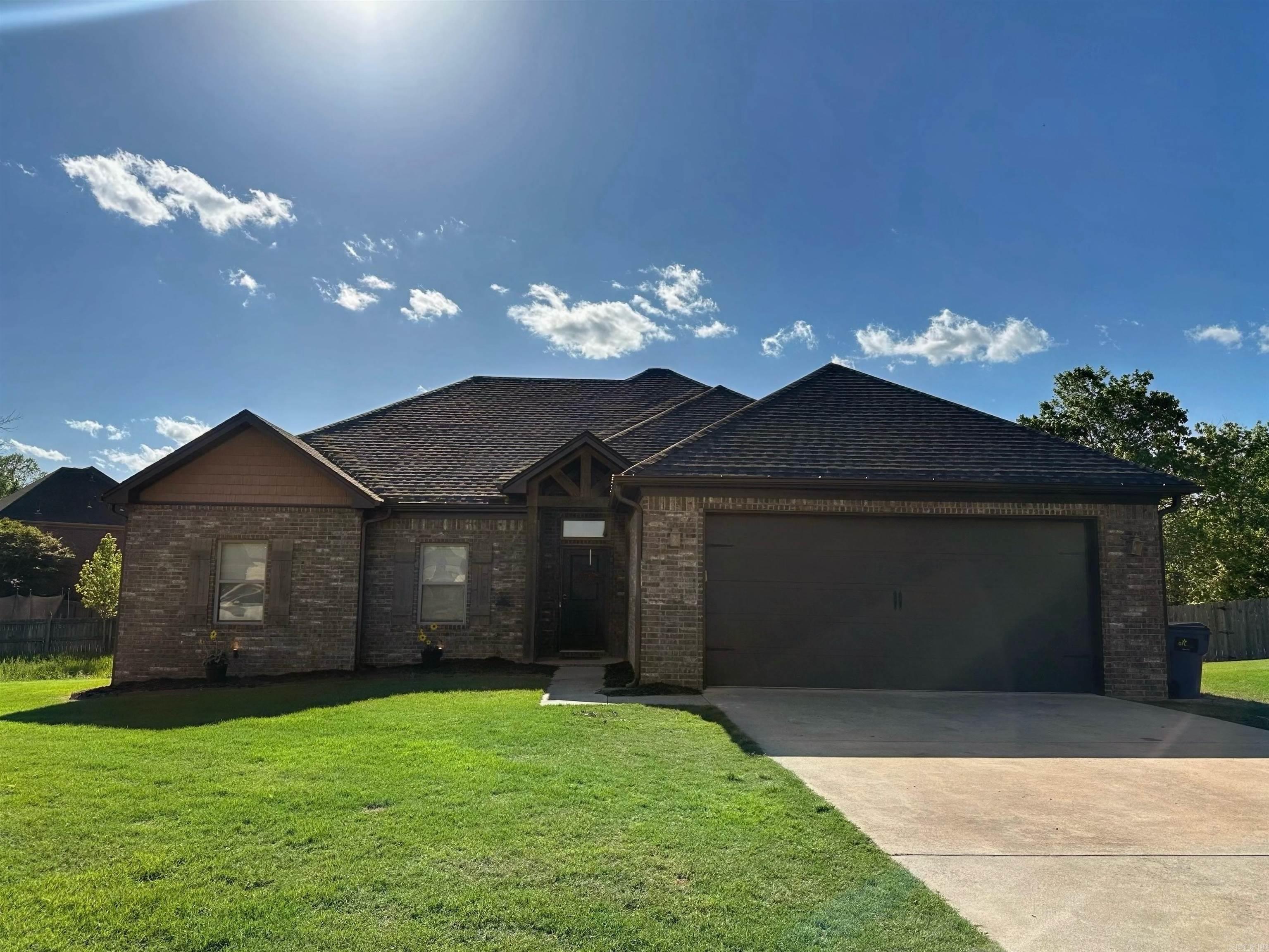 35 Skylar Cv Cabot, AR 72023
