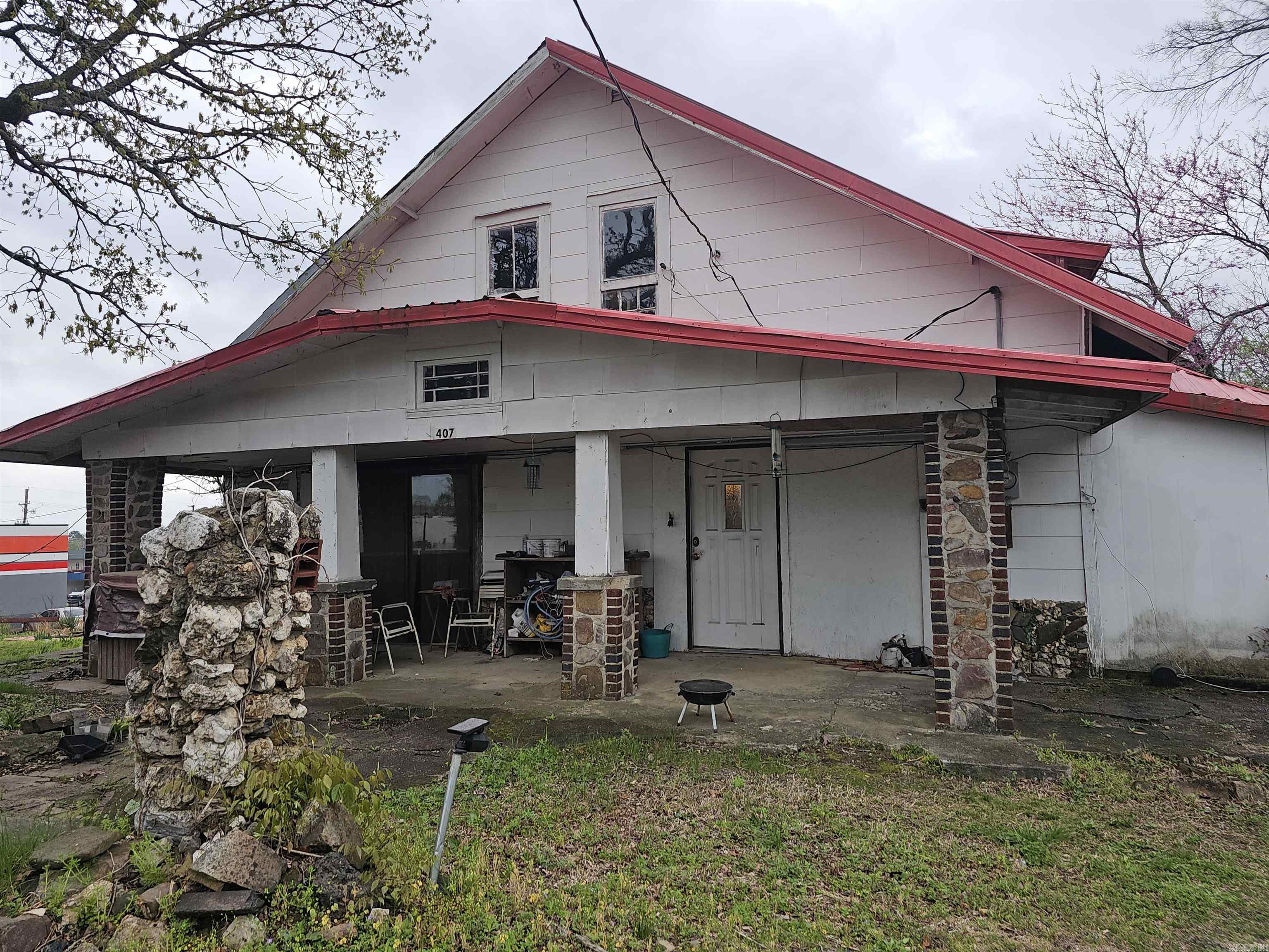 306  Hwy 71 N  Mena, AR