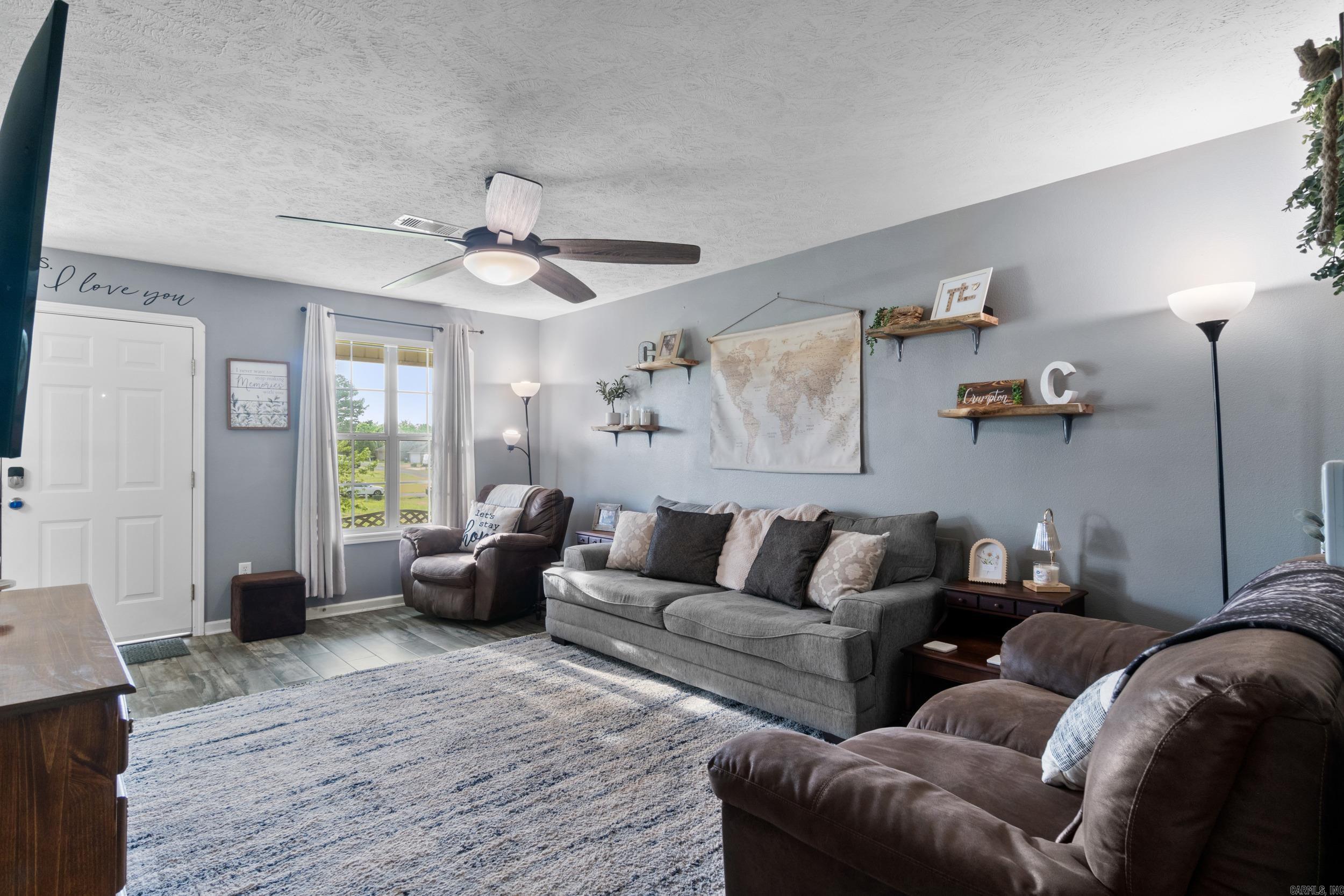 108  Rambler  Rose Bud, AR
