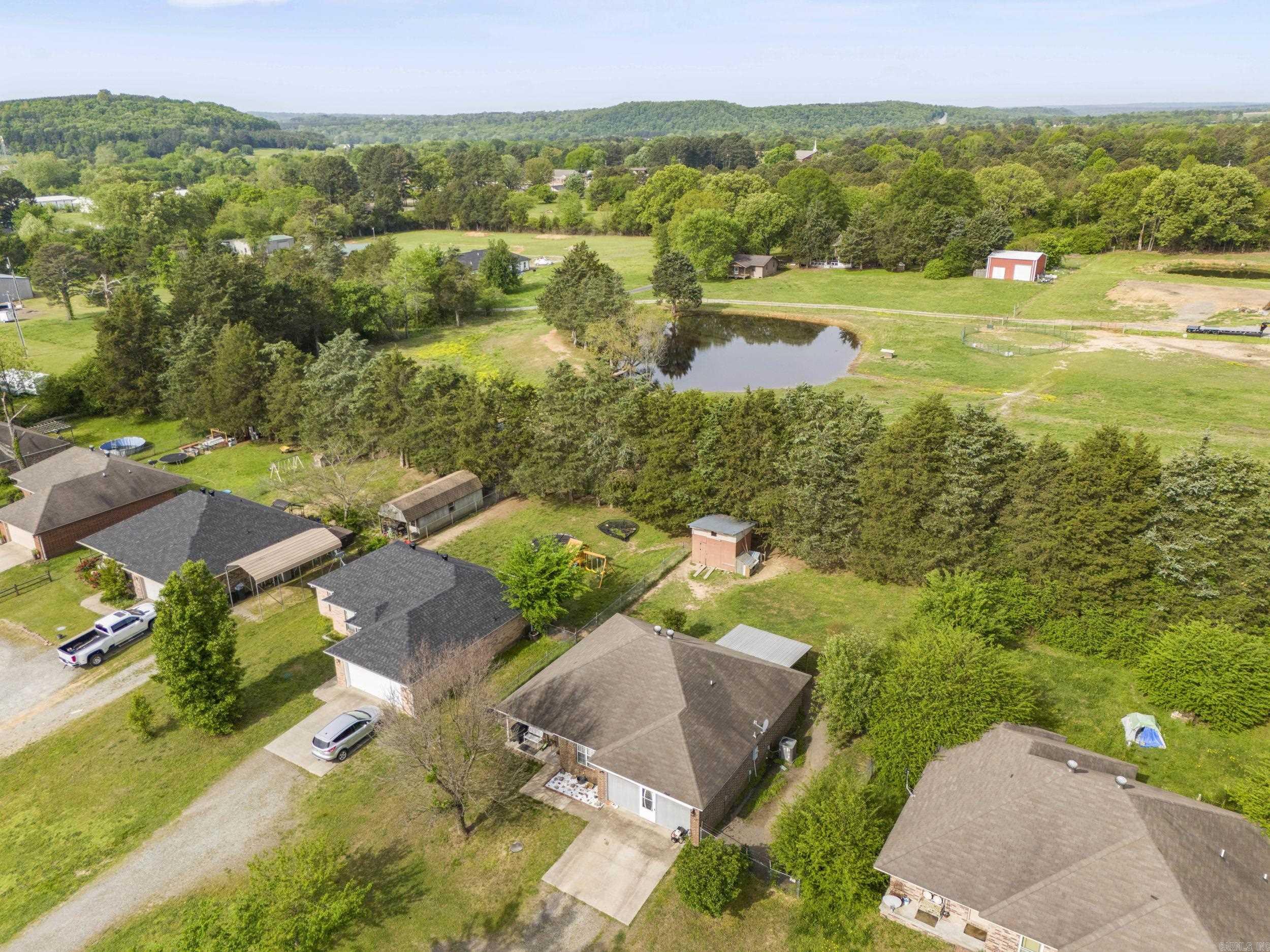 108  Rambler  Rose Bud, AR