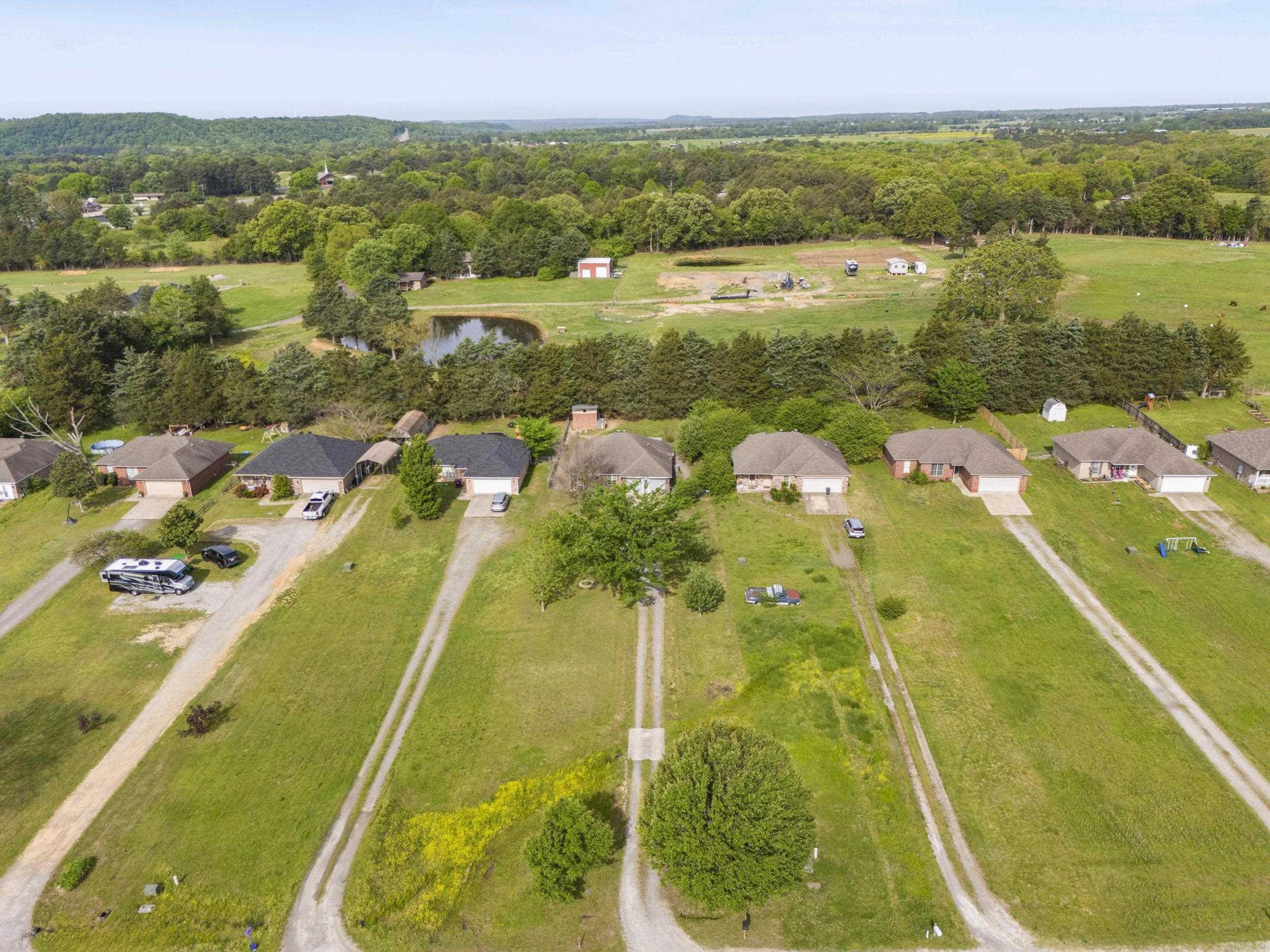108  Rambler  Rose Bud, AR