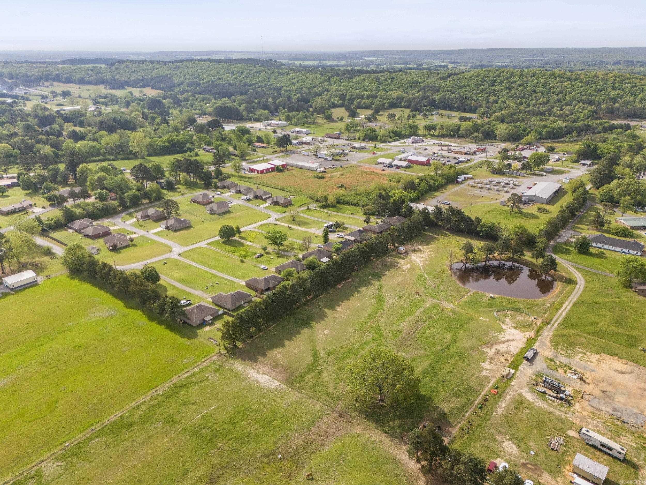 108  Rambler  Rose Bud, AR