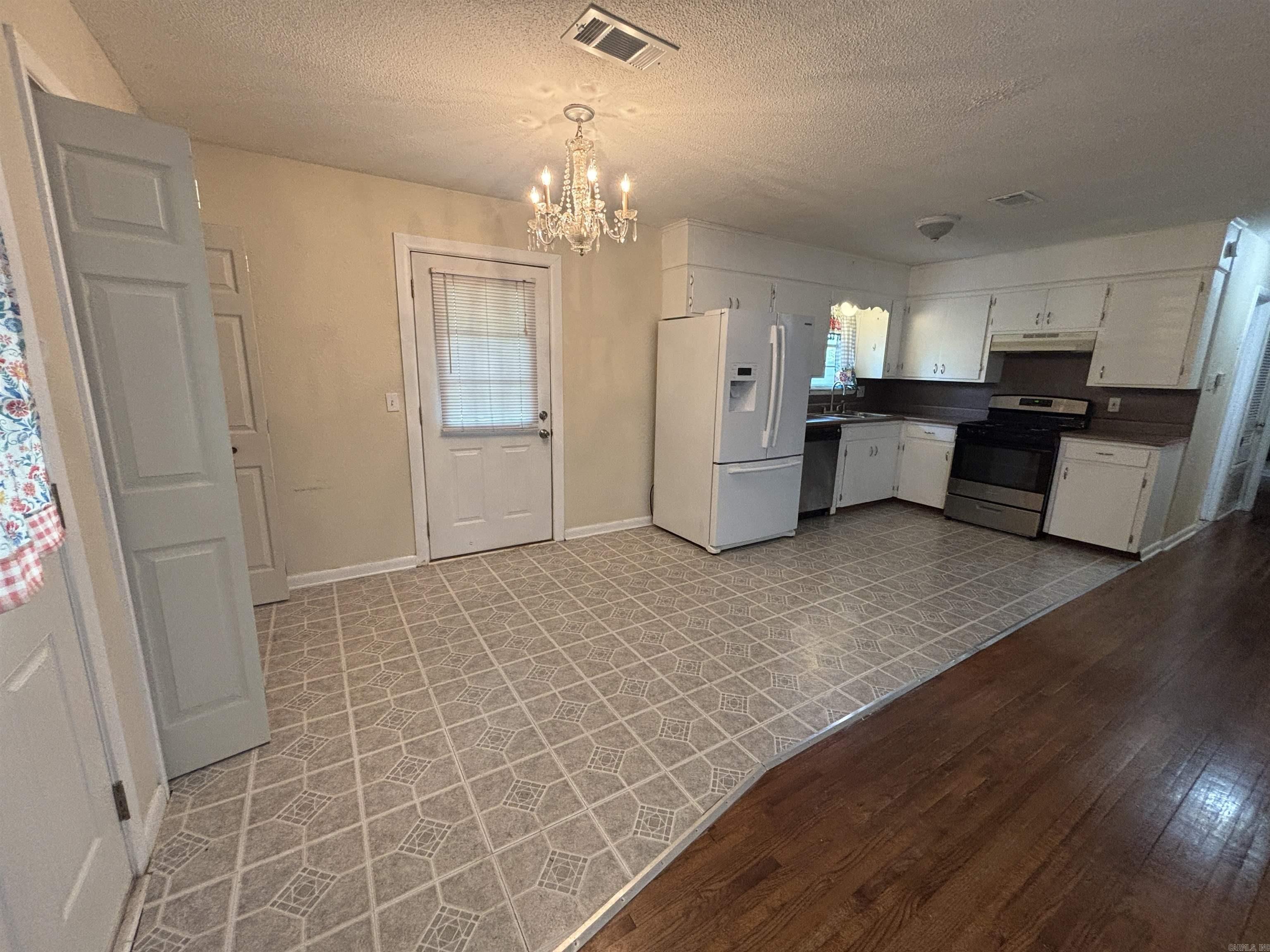 913  Stirrup  Jacksonville, AR