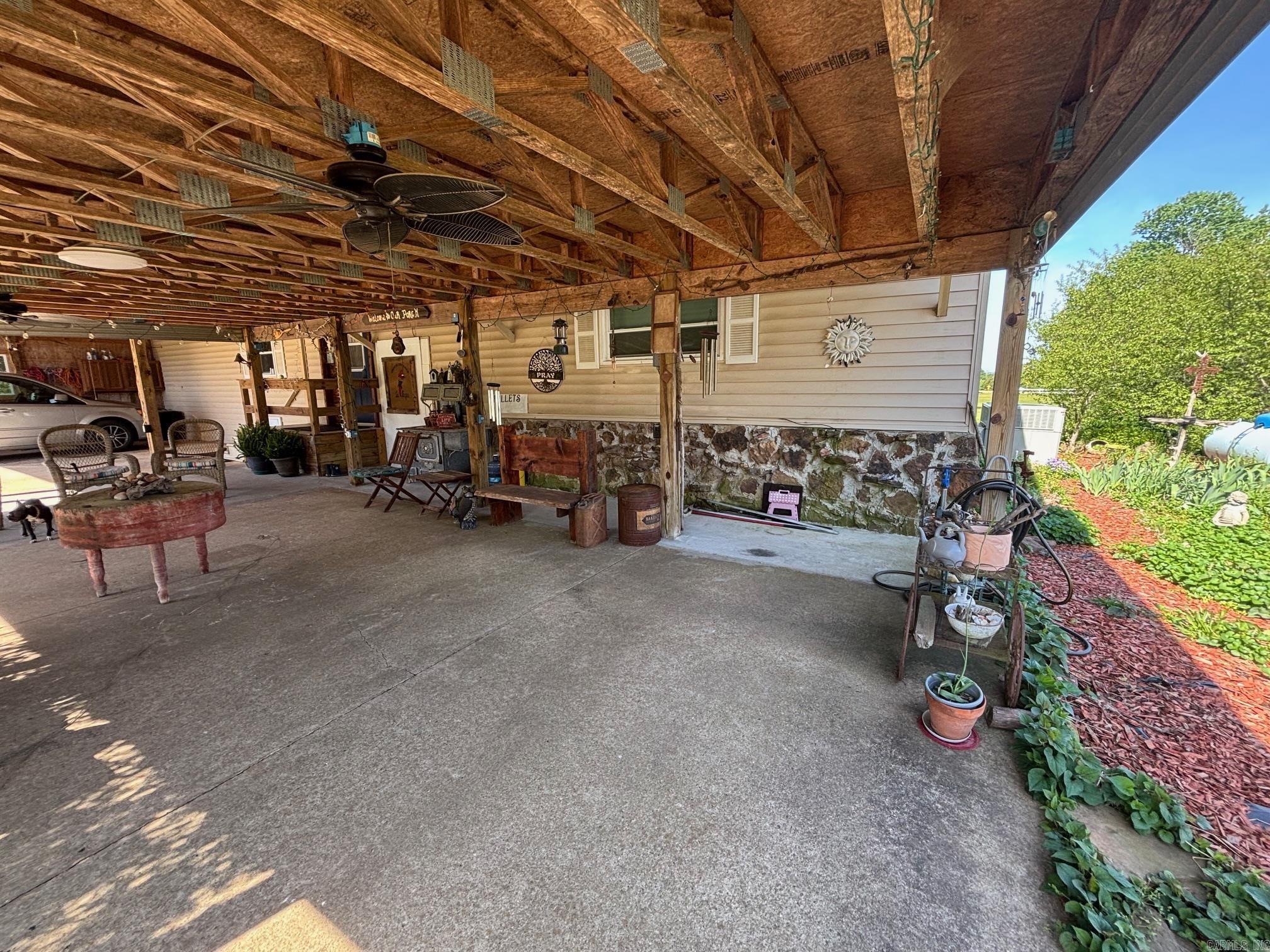 4875 Wilburn Rd. Wilburn, AR 72179