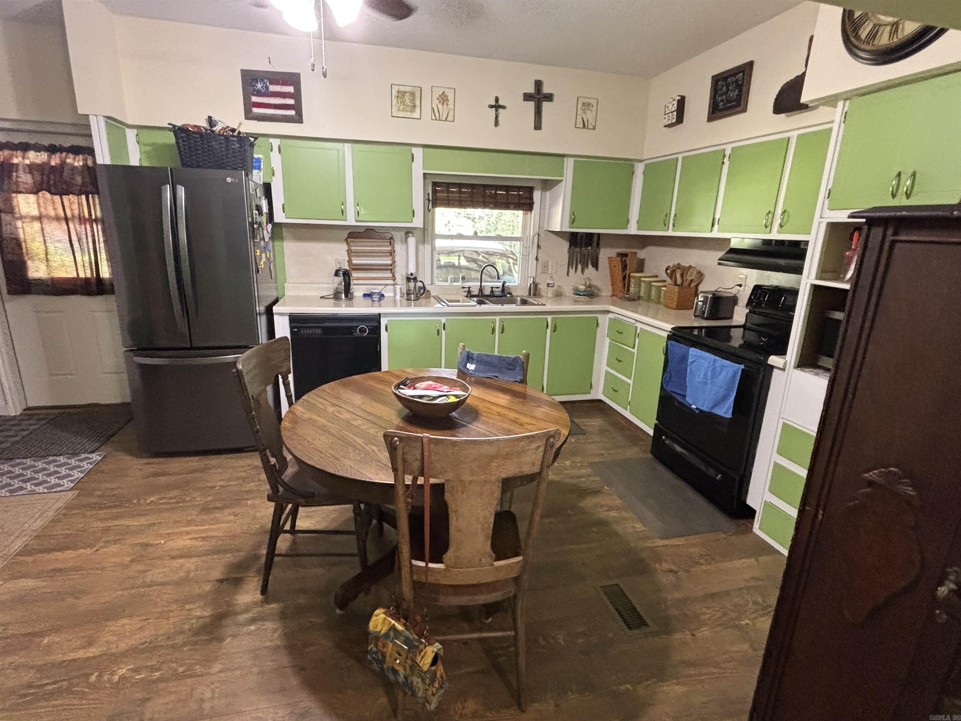 4875 Wilburn Rd. Wilburn, AR 72179