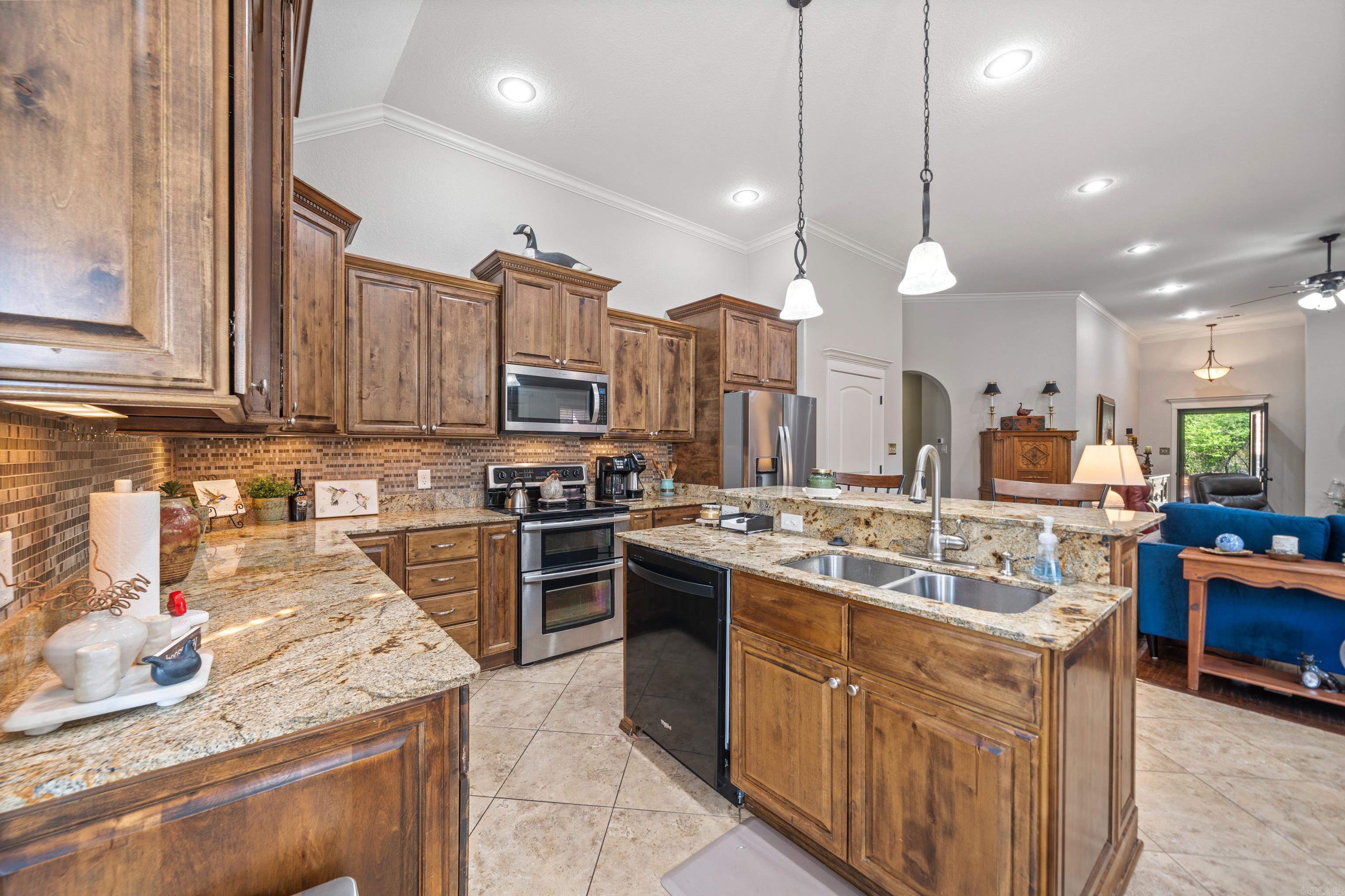 197 Catherine Heights Road Hot Springs, AR 71901