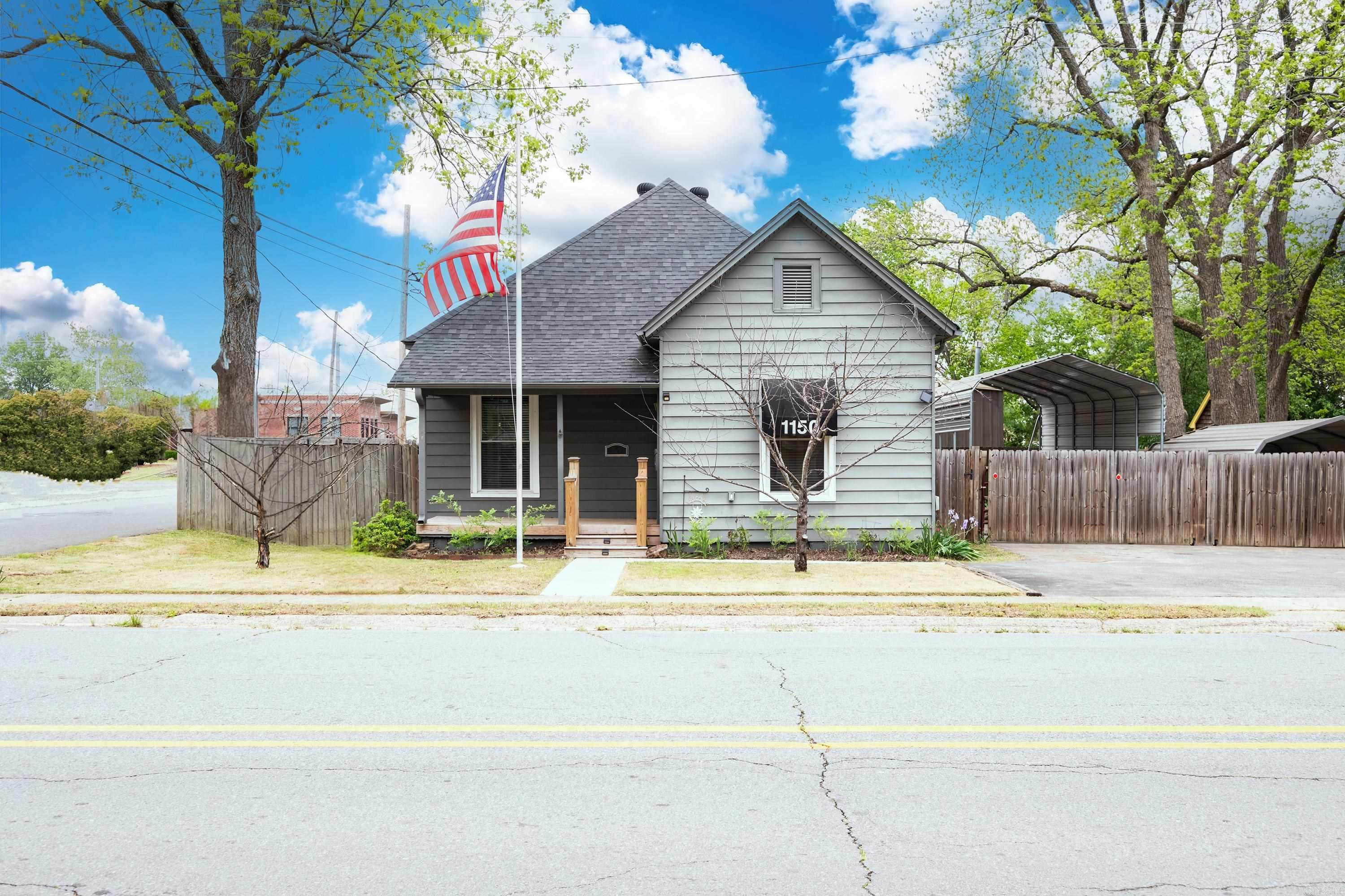 1150  Clifton  Conway, AR