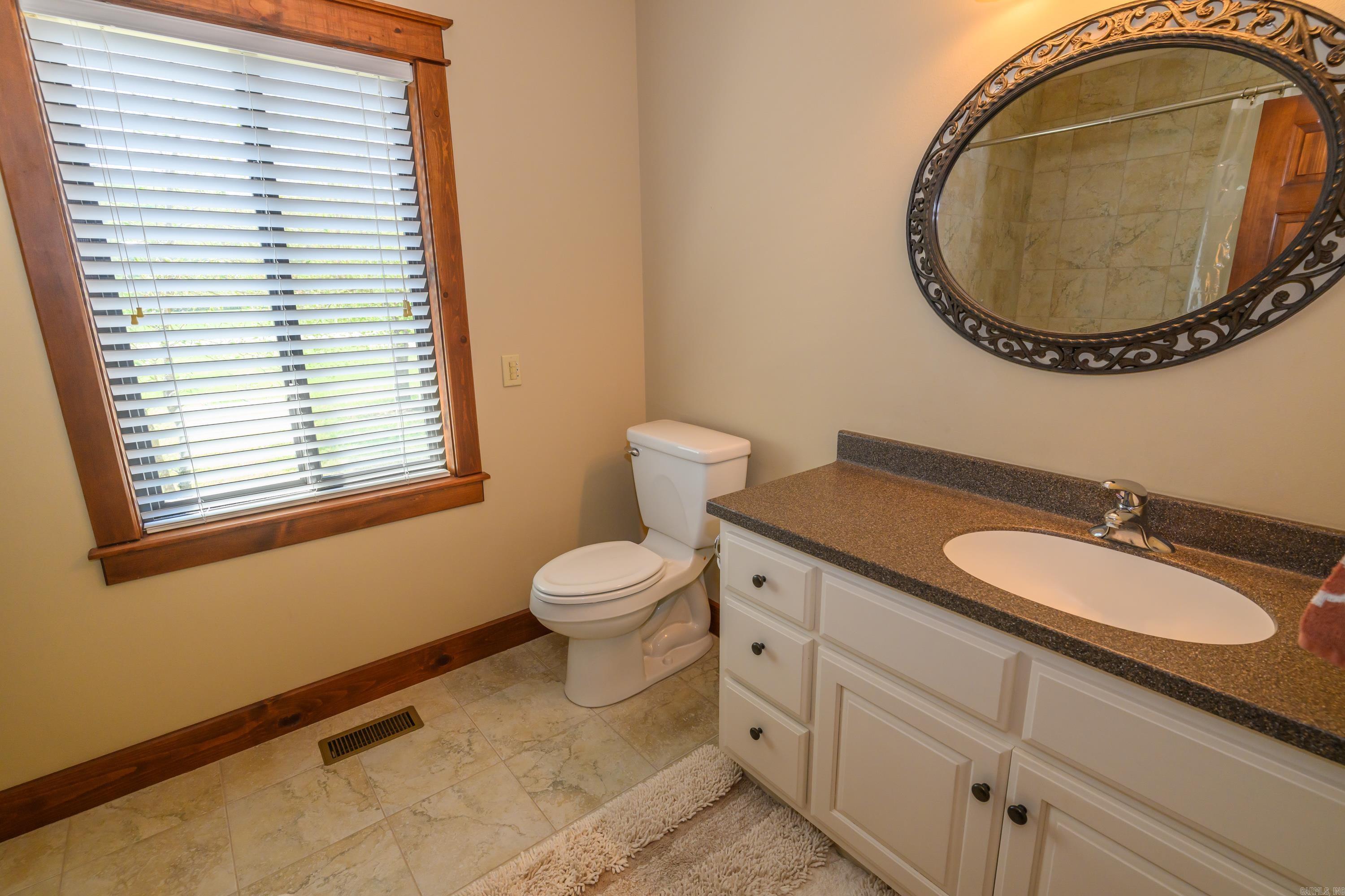349 off  McPhearson  Norfork, AR