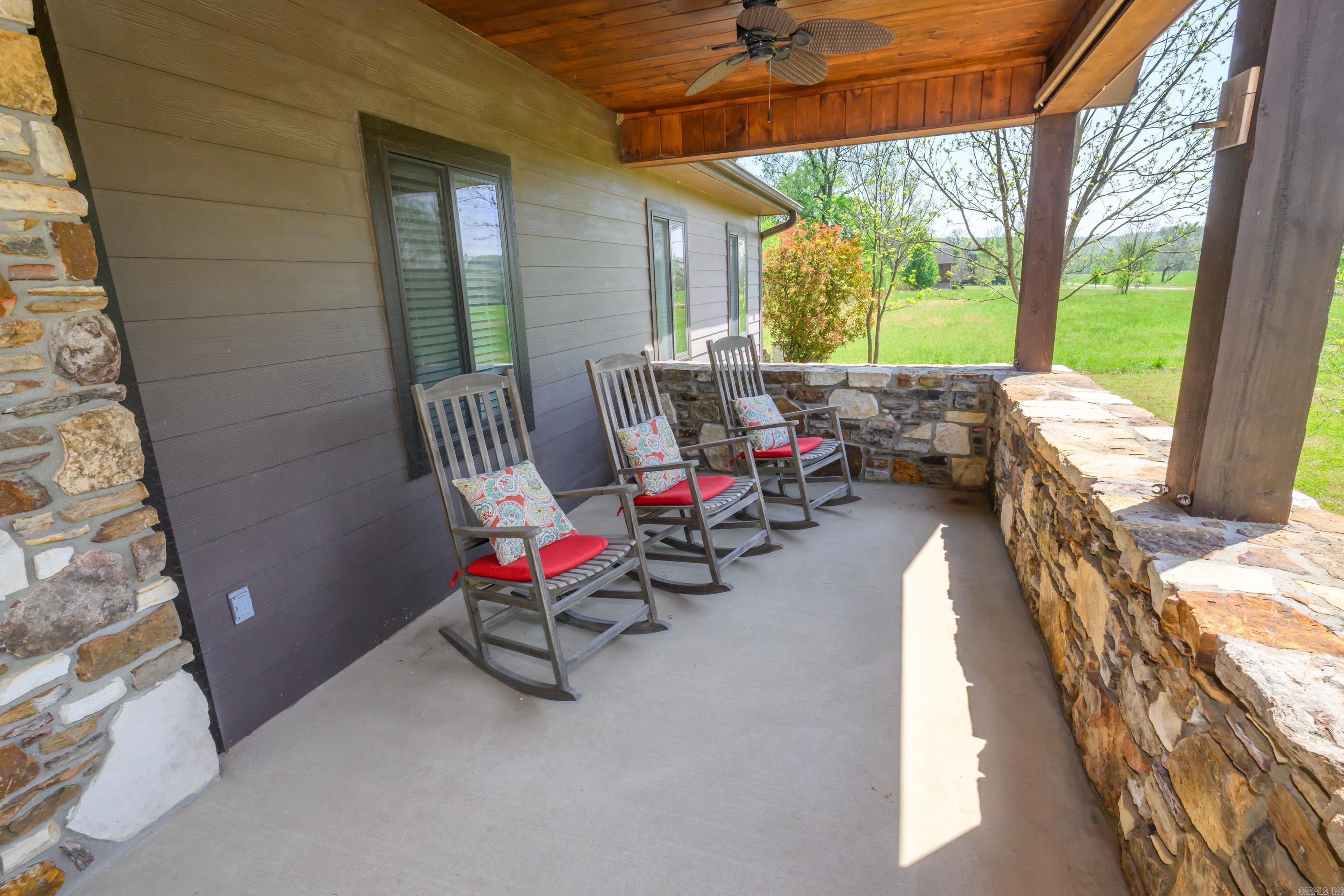 349 off  McPhearson  Norfork, AR