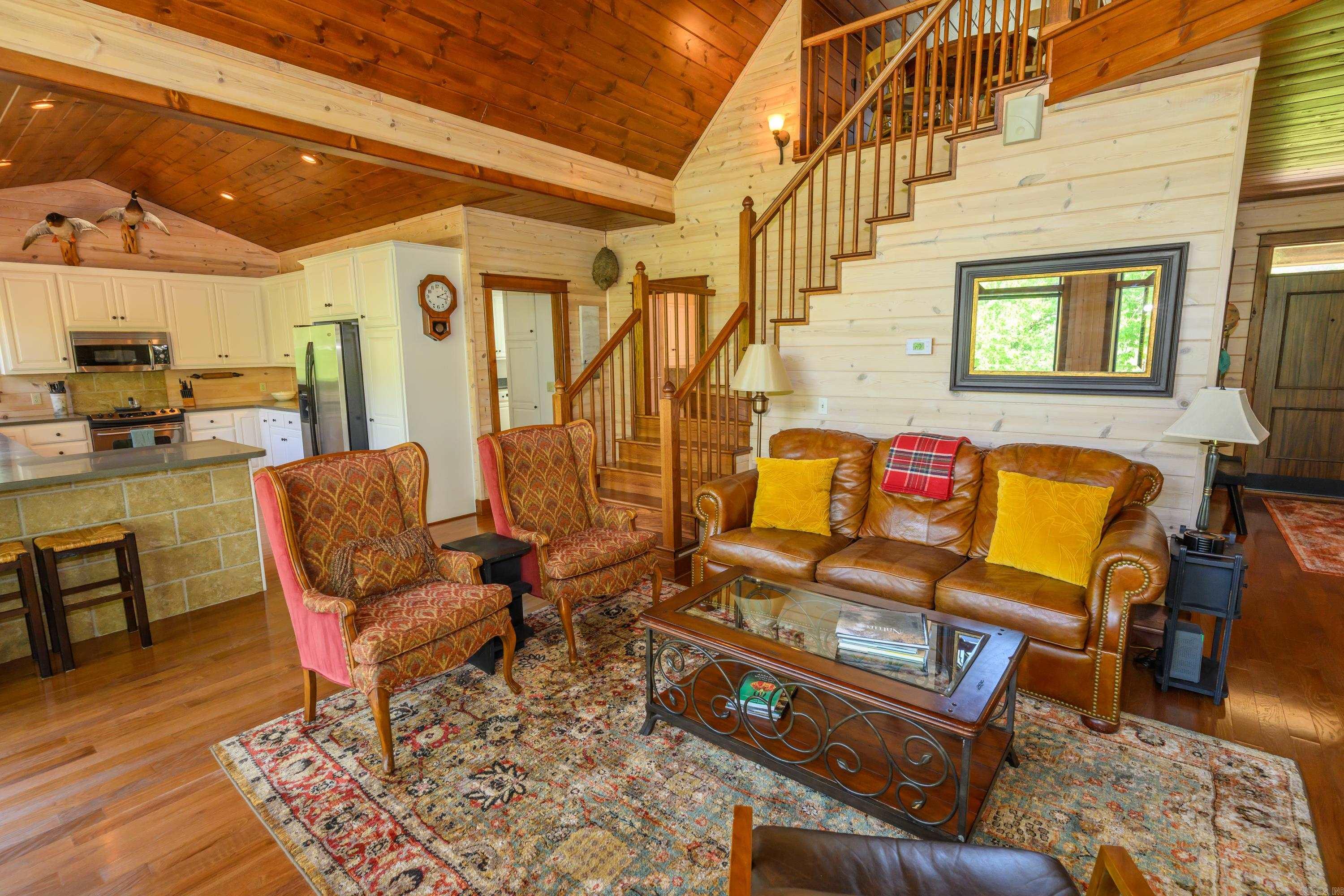 349 off  McPhearson  Norfork, AR