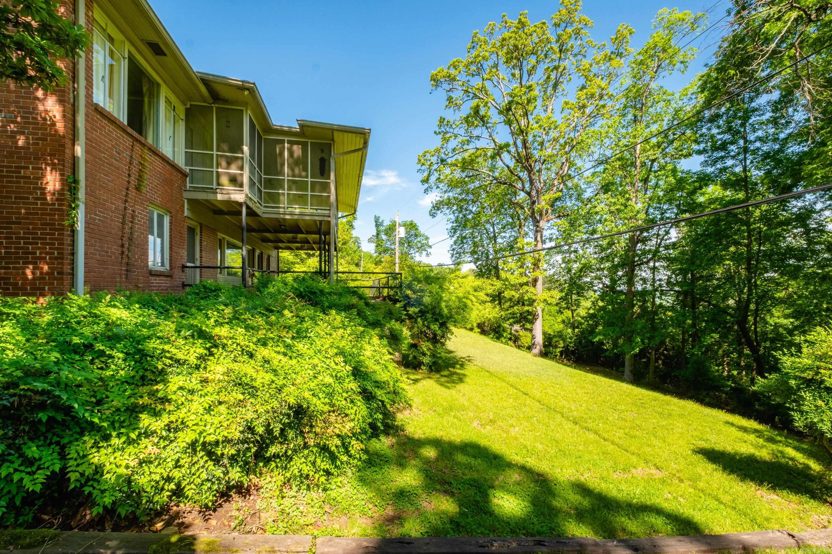 7108  Rockwood  Little Rock, AR