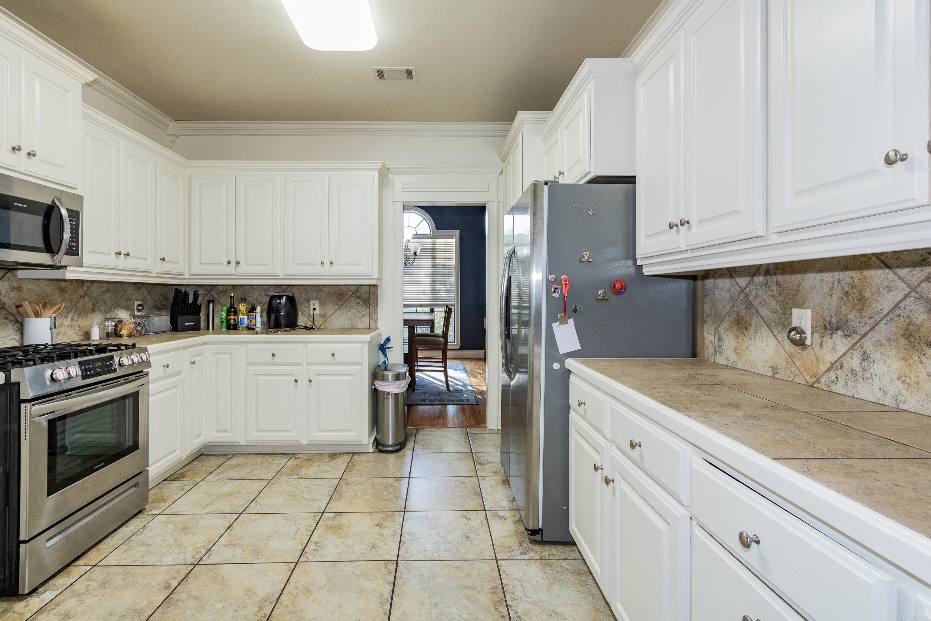 108  BOURIESE  Maumelle, AR