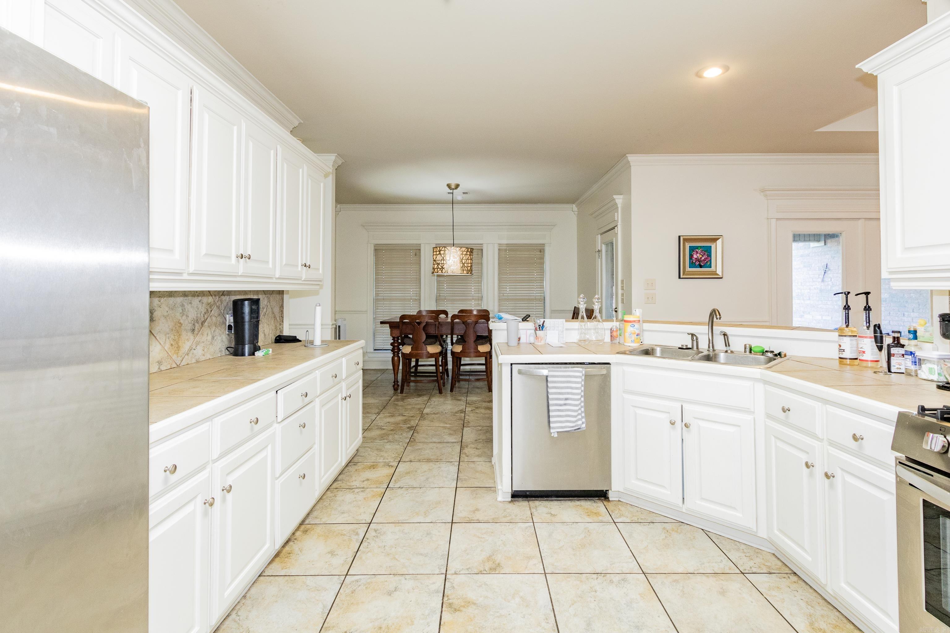 108  BOURIESE  Maumelle, AR