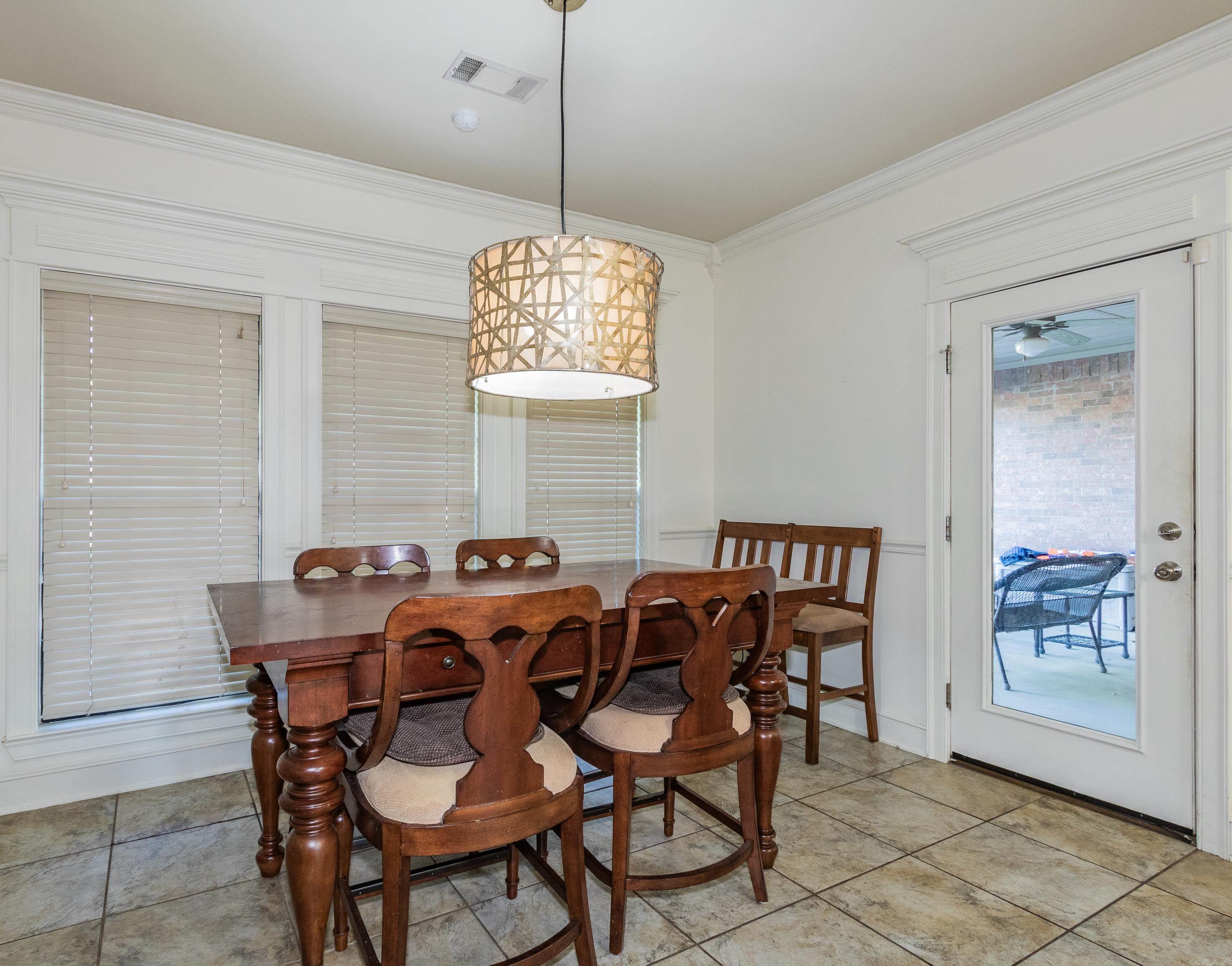 108  BOURIESE  Maumelle, AR