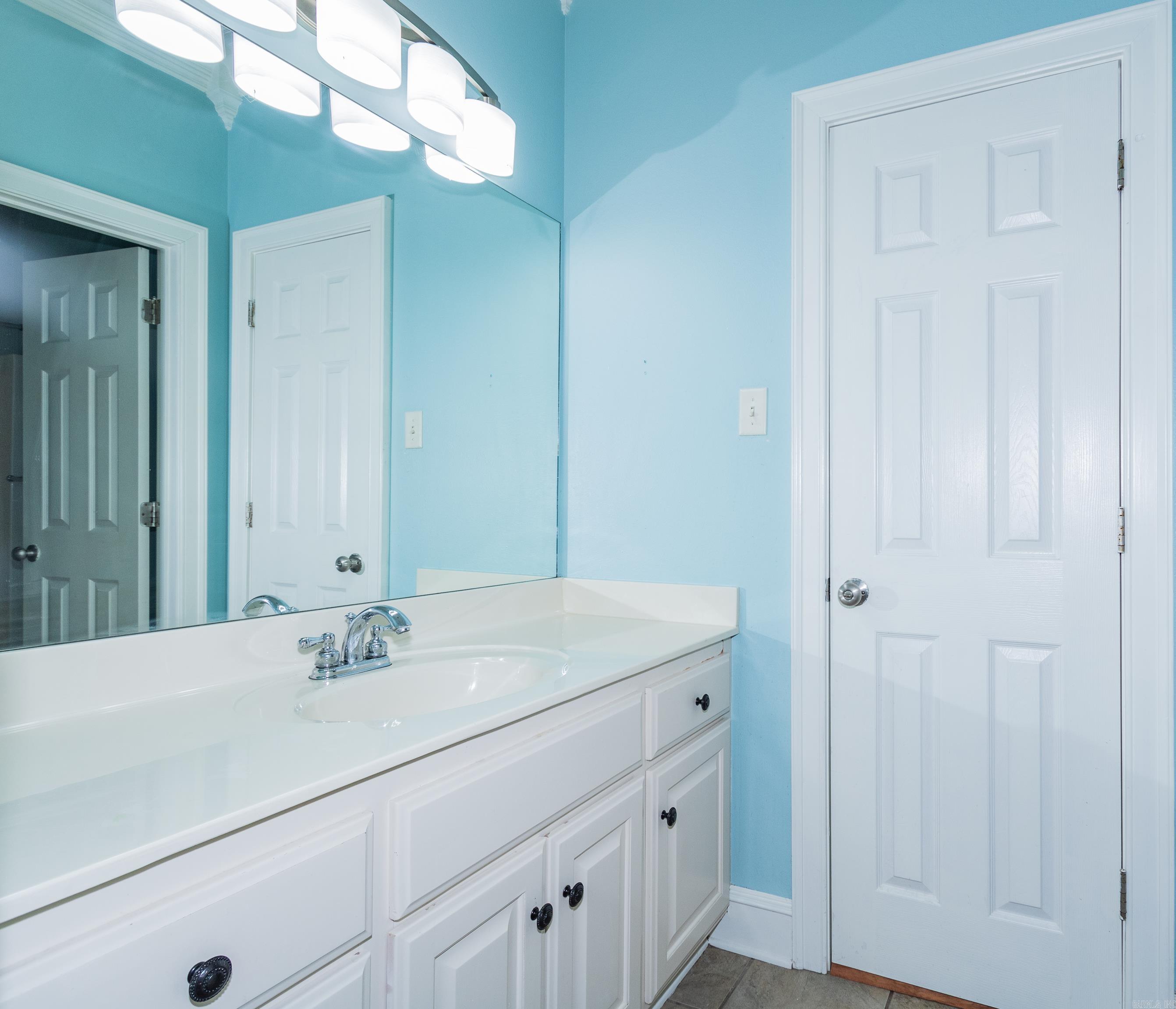 108  BOURIESE  Maumelle, AR