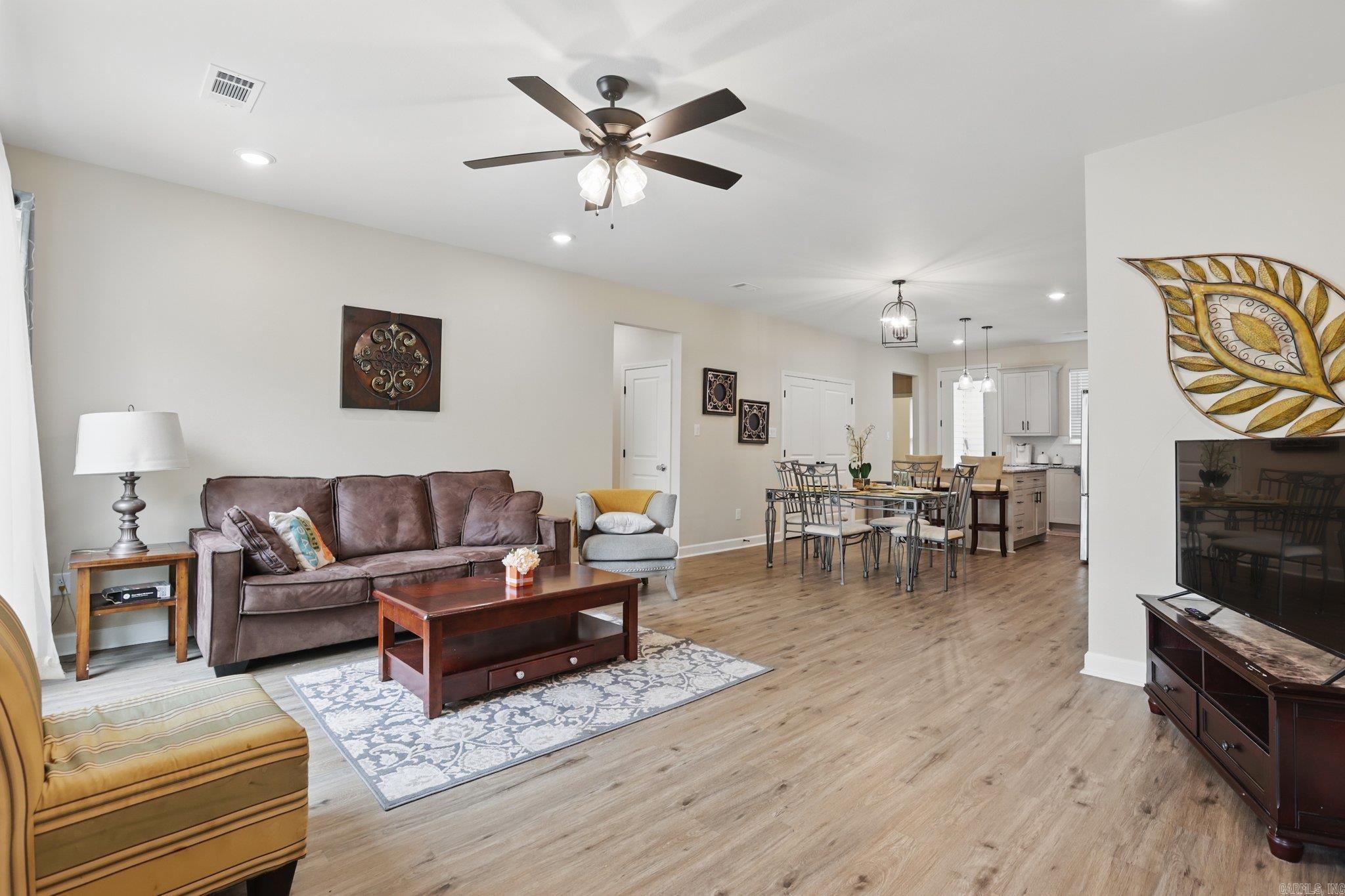 712 W Ashley  Benton, AR
