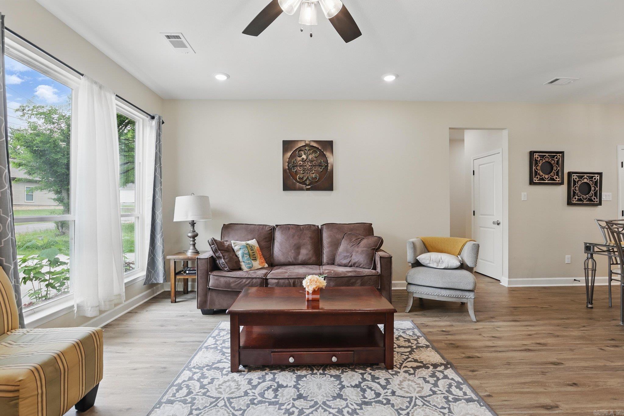 712 W Ashley  Benton, AR