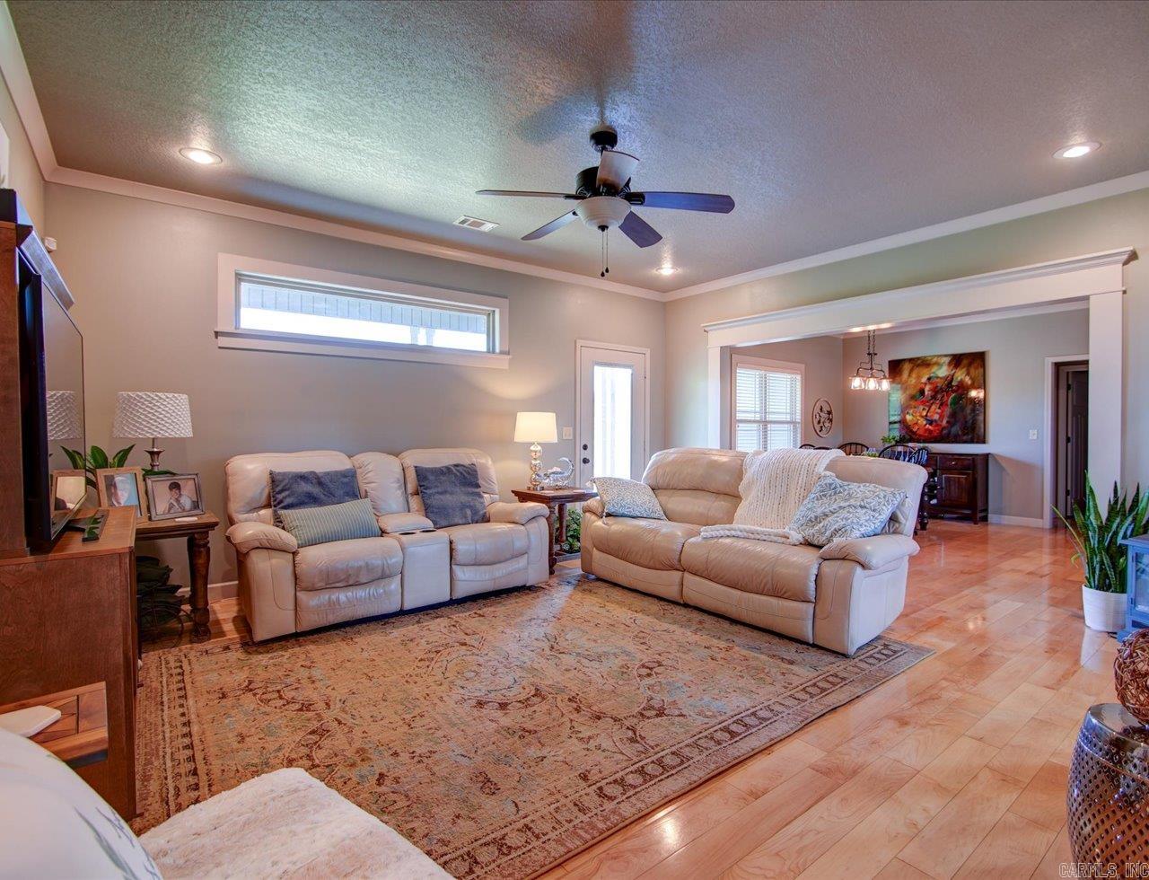 107 Gatehills Place Hot Springs, AR 71913