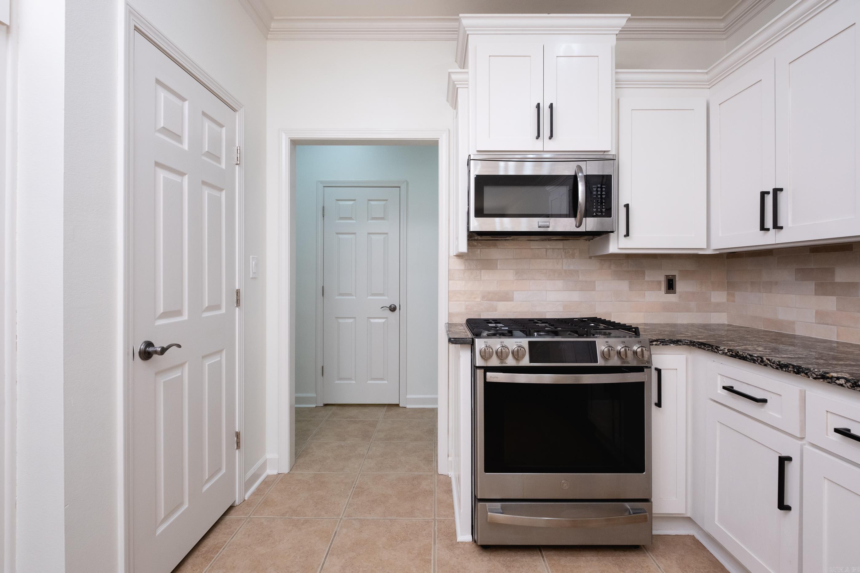 131  Hidden Valley Loop  Maumelle, AR