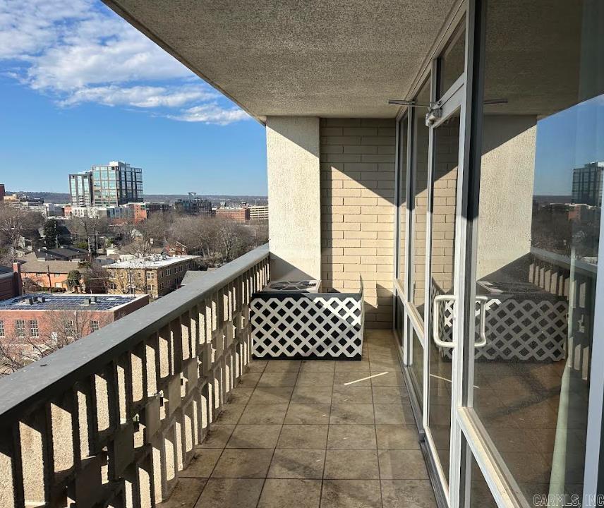 700 E 9th, 9-K  Little Rock, AR