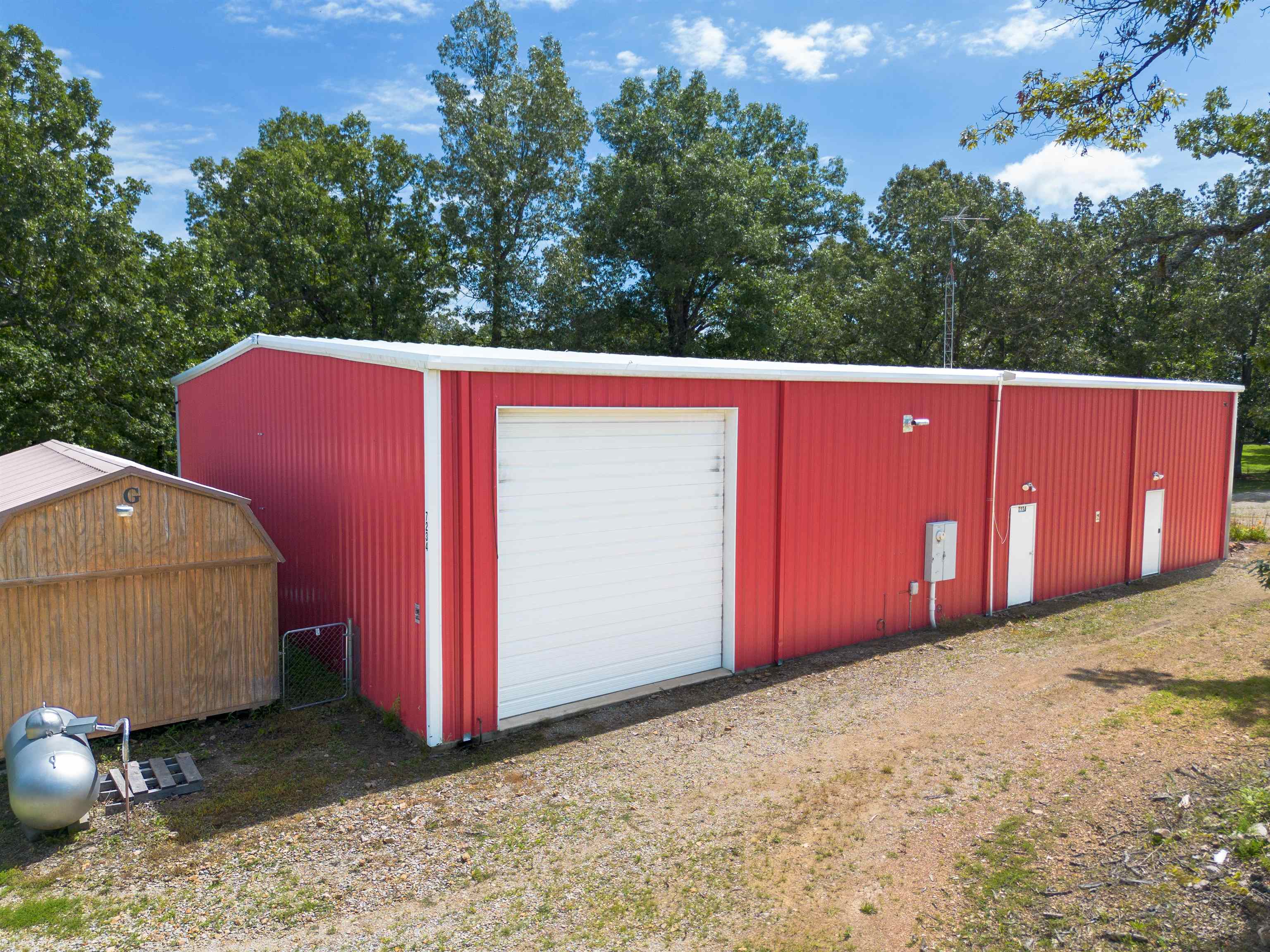 7234 Hwy 62 E Glencoe, AR 72539