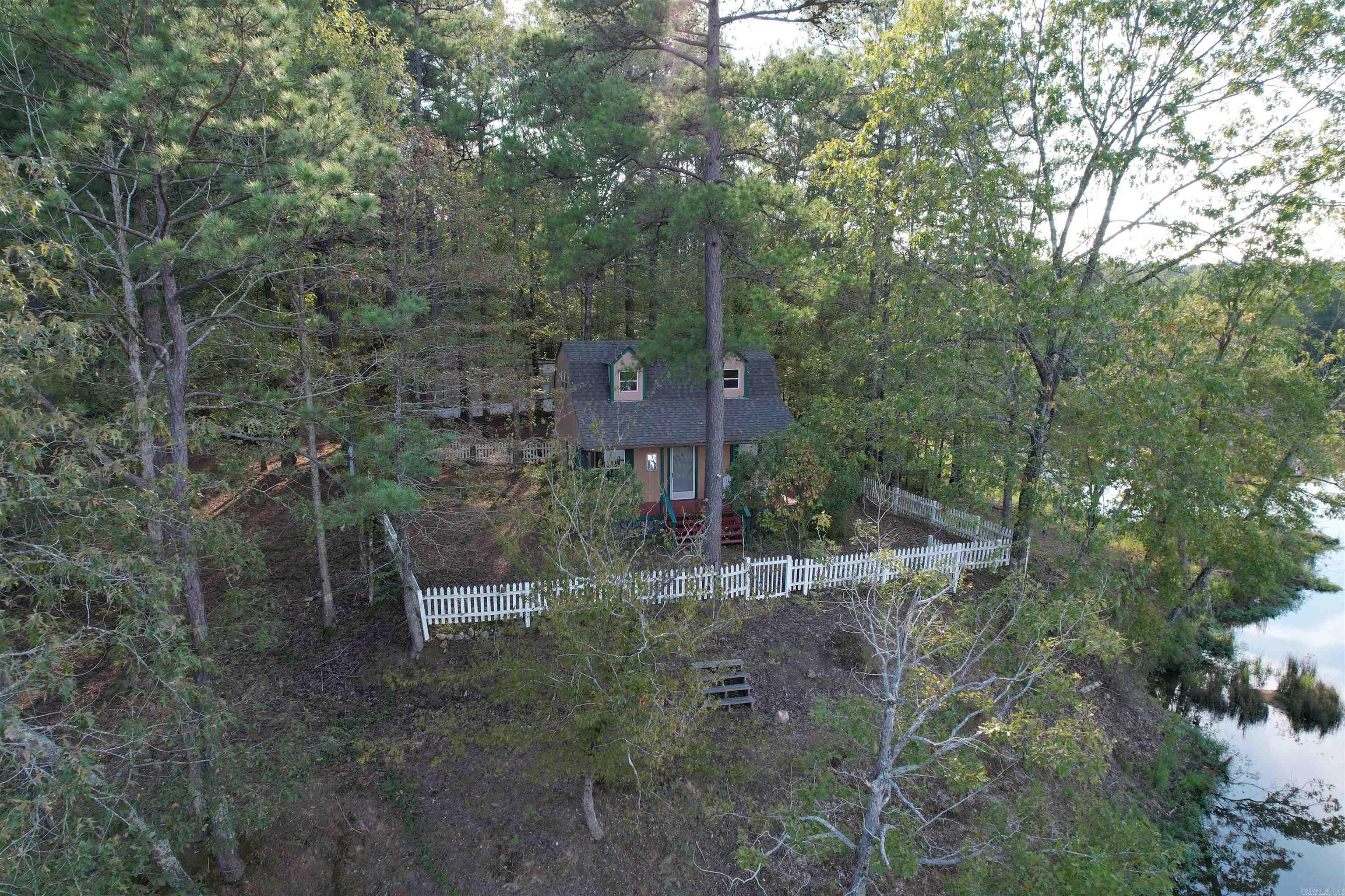 2533 Mail Route Road  Hensley, AR