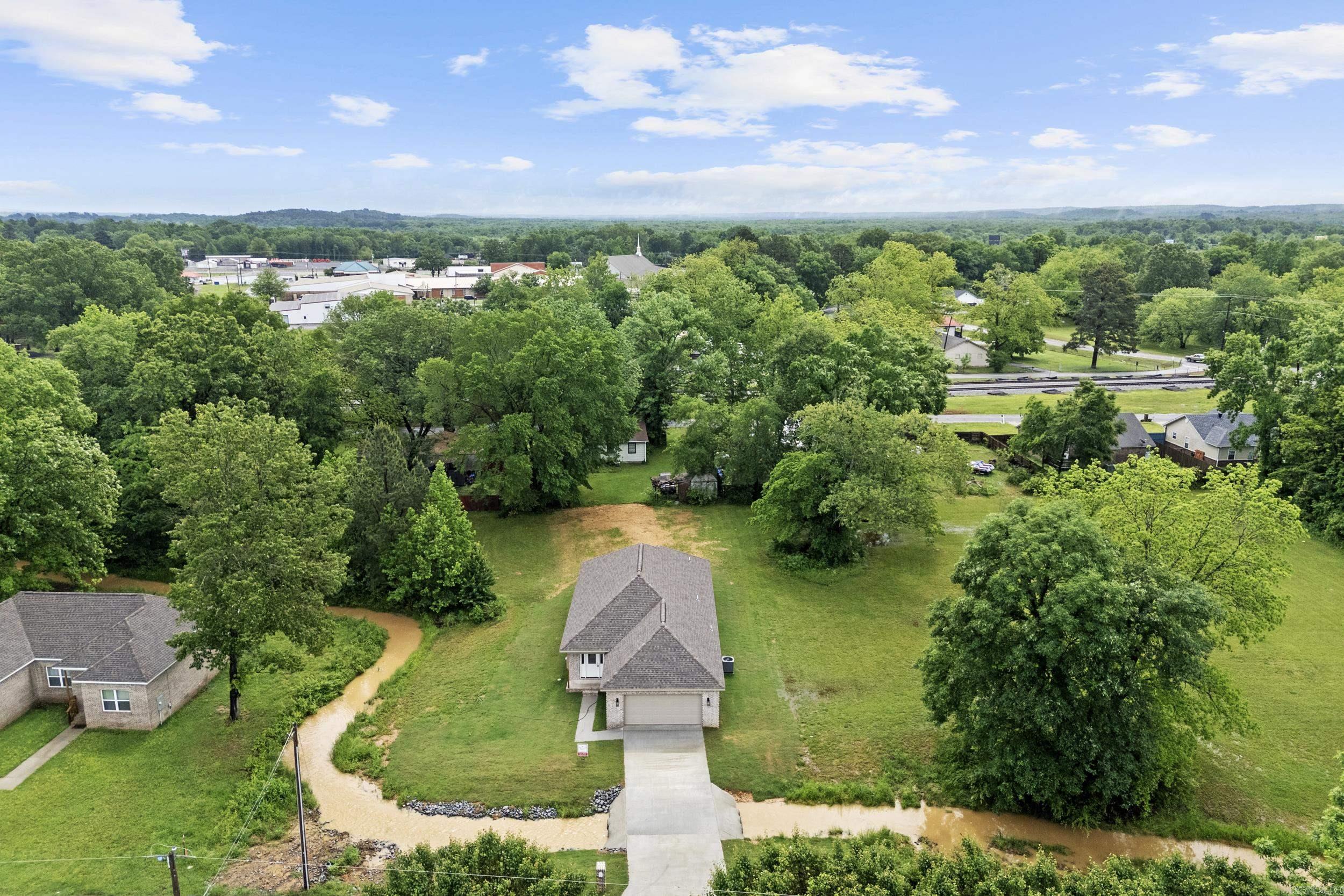 22  Ledrick  Mayflower, AR
