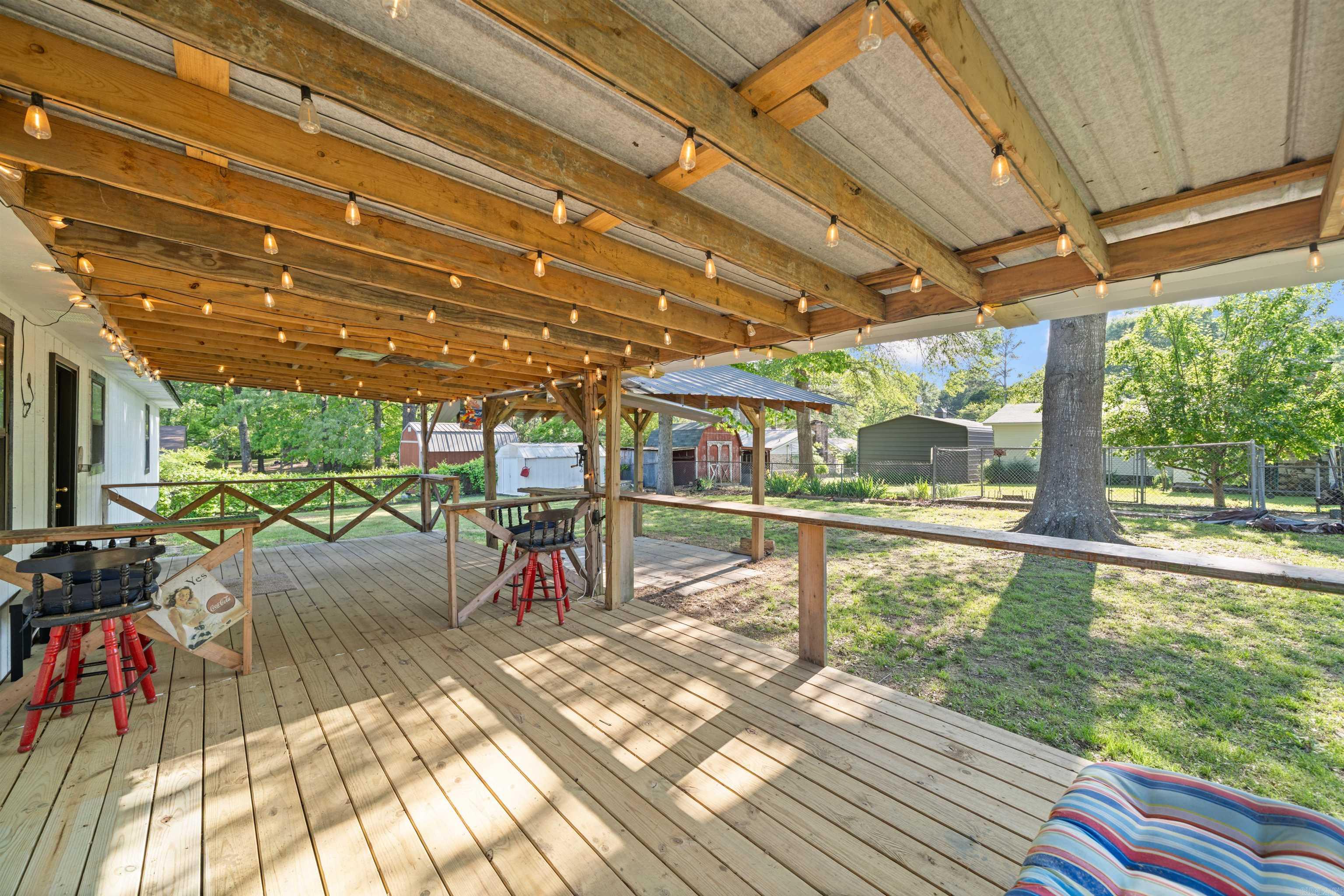 711 S Red  Sheridan, AR