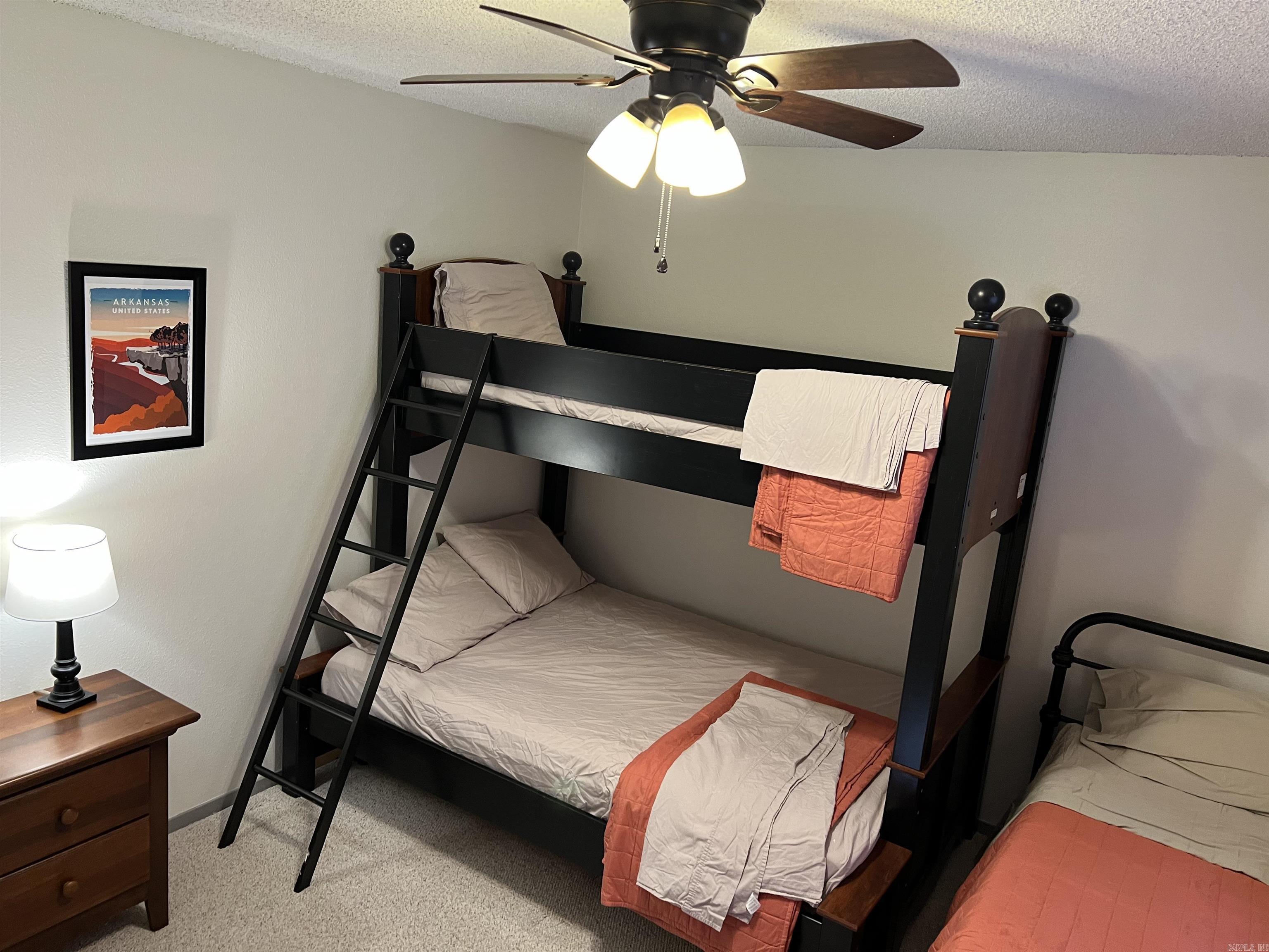 21  Pine  Mount Ida, AR