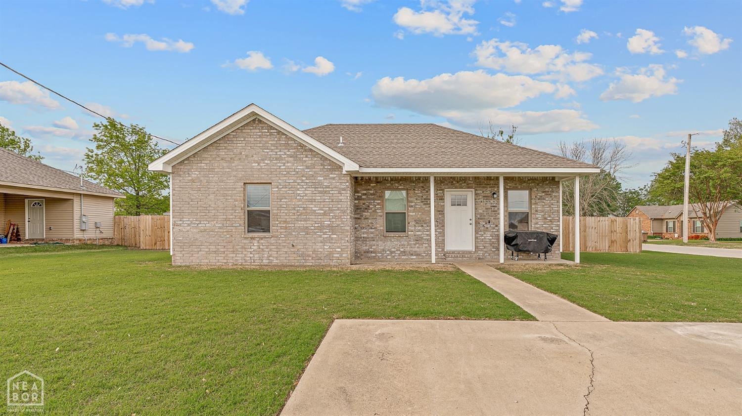 409  Mallard  Harrisburg, AR