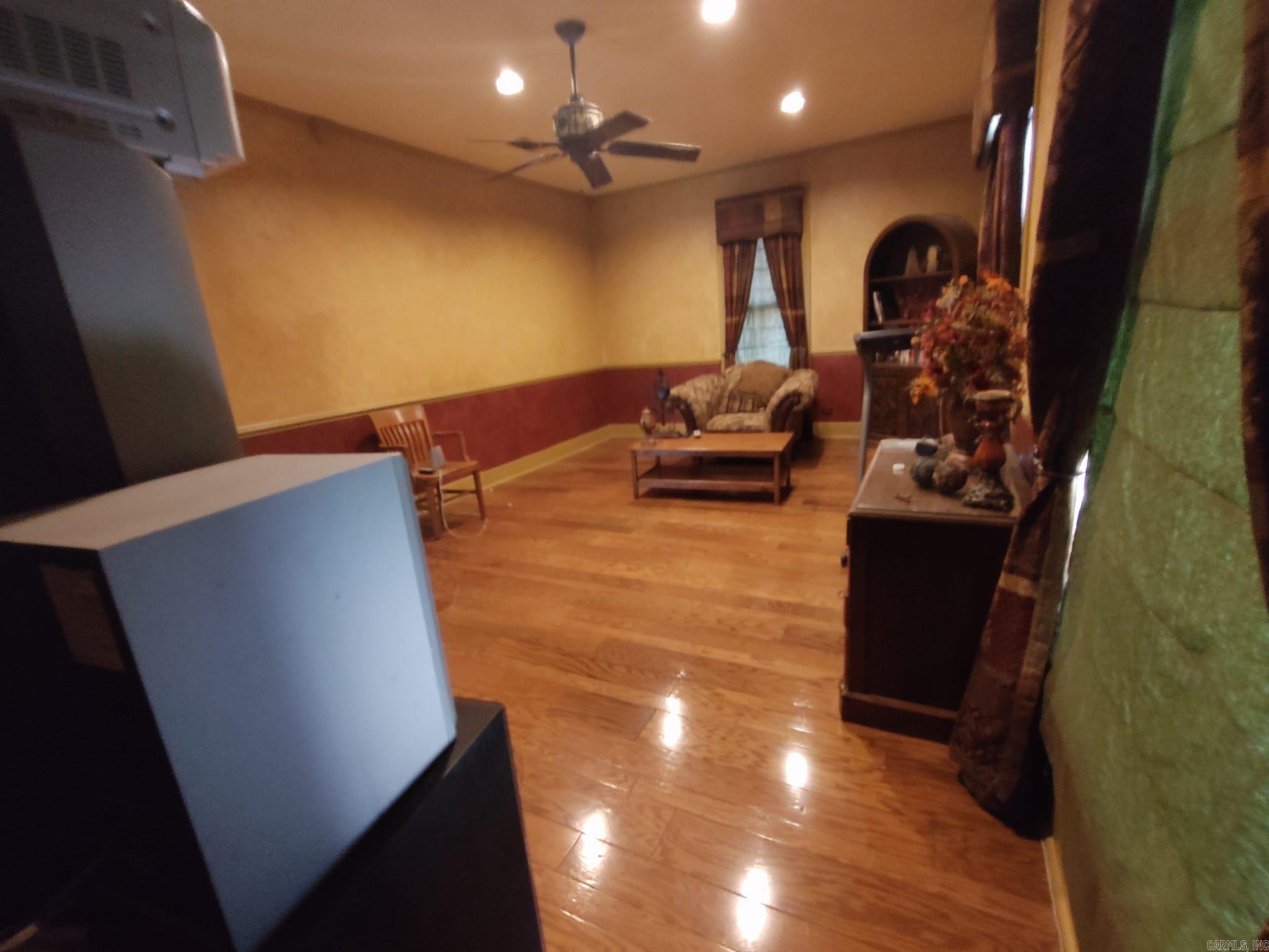 947  Pecan Street  Texarkana, AR