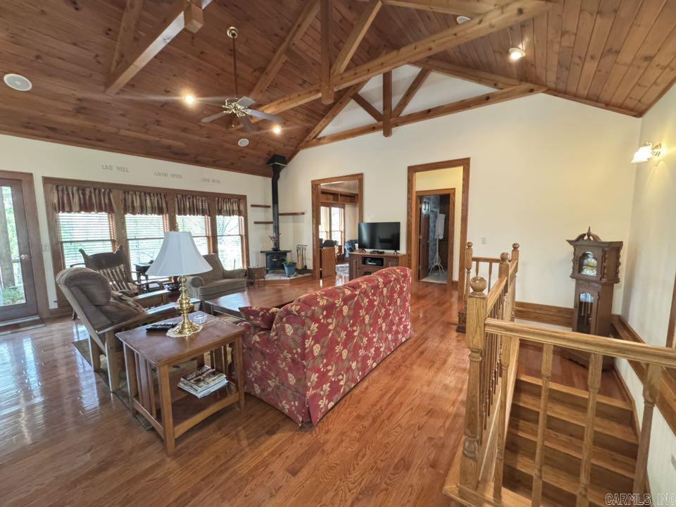 855 N Ridgeview  Mountain View, AR