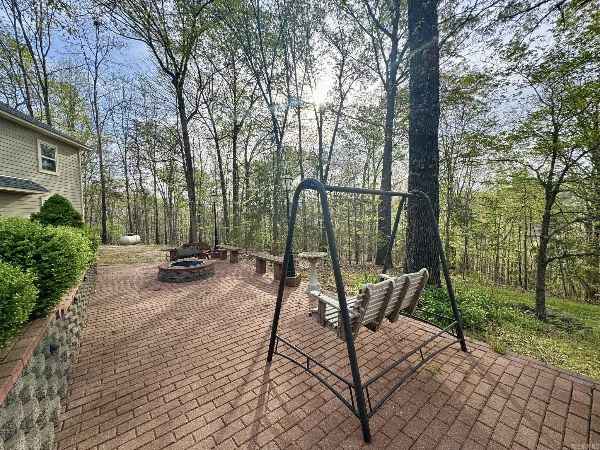 855 N Ridgeview  Mountain View, AR
