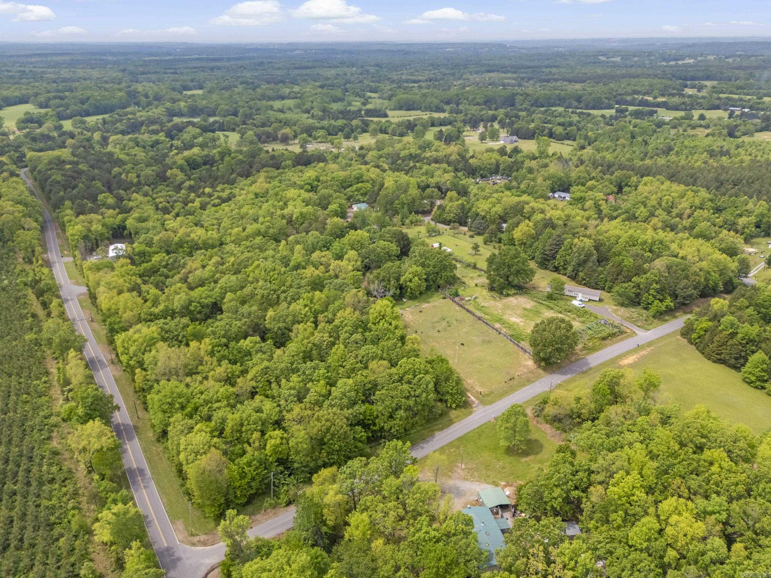 37  Jackson Rd  Holland, AR