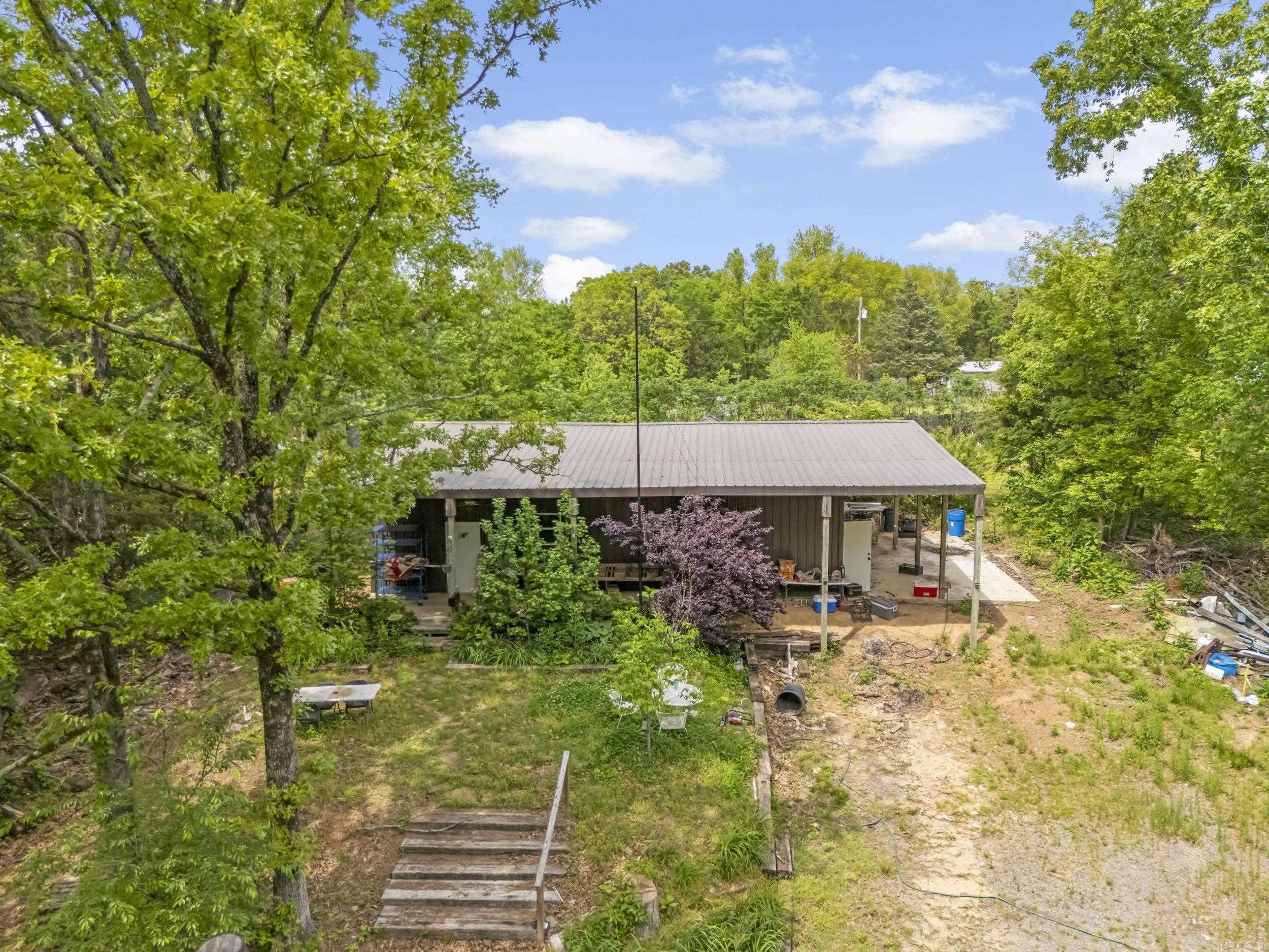 37  Jackson Rd  Holland, AR