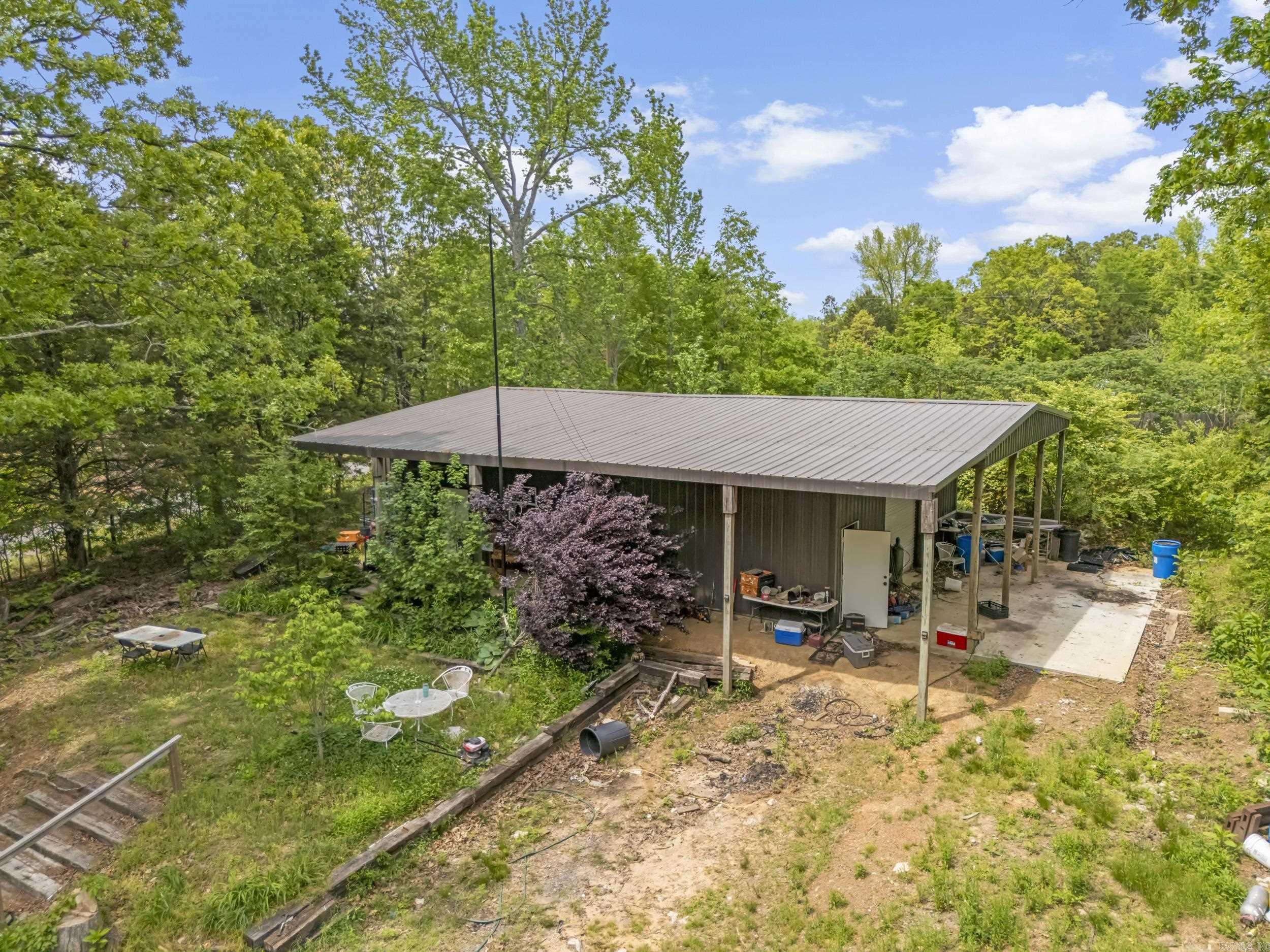 37  Jackson Rd  Holland, AR