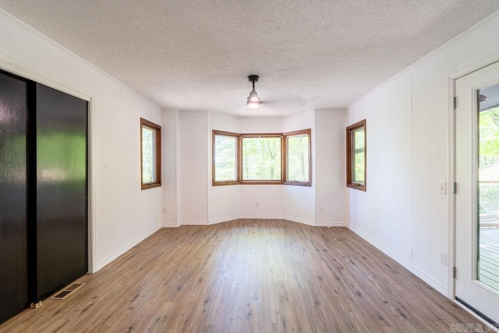 858  Dave Creek  Fairfield Bay, AR