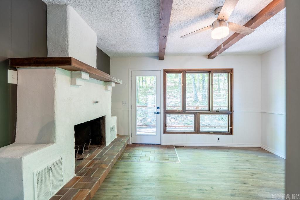 858  Dave Creek  Fairfield Bay, AR
